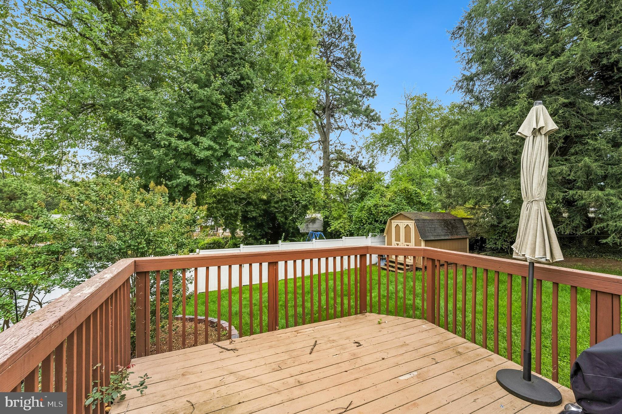 NEW CARROLLTON - Residential