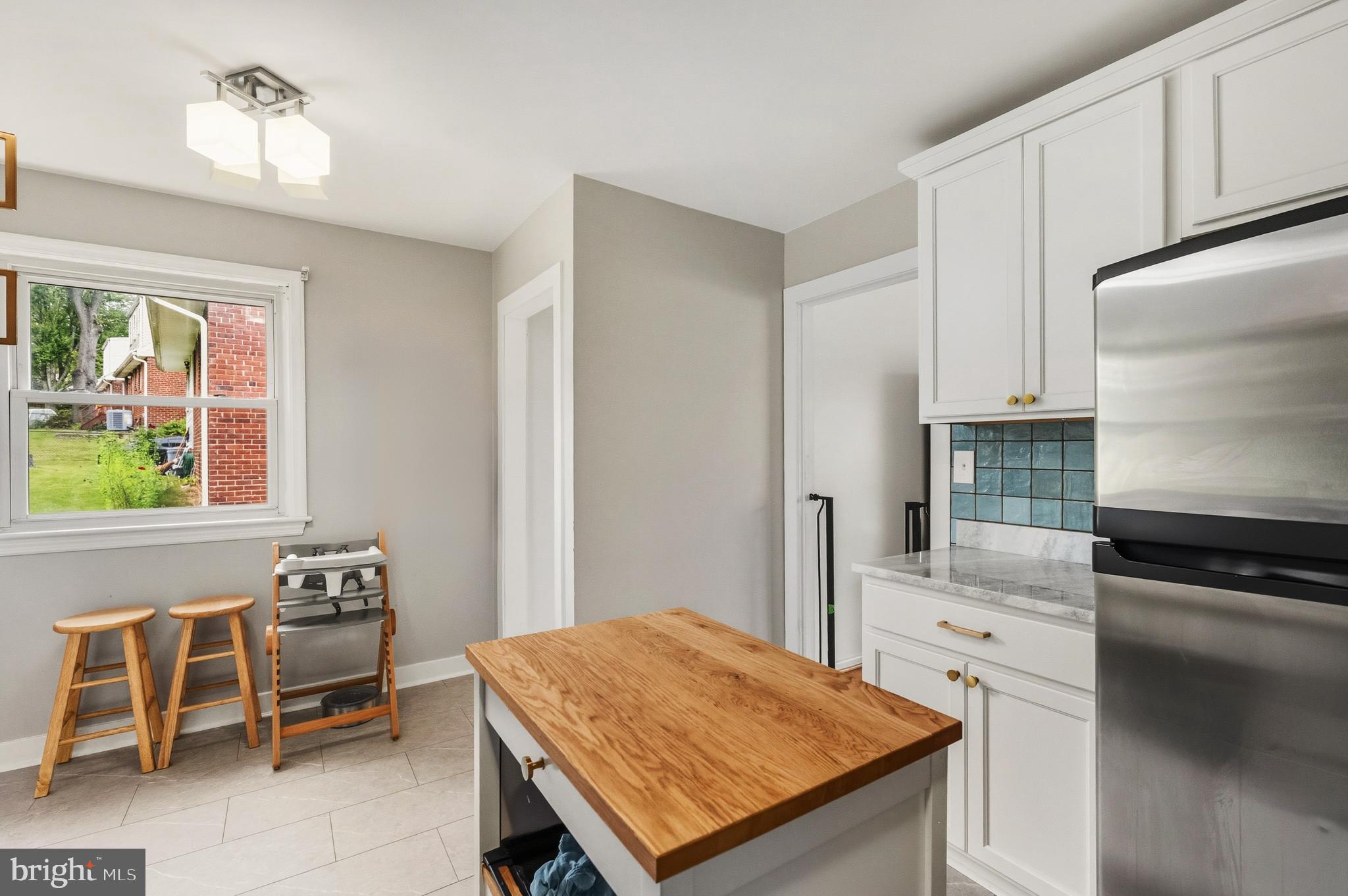 NEW CARROLLTON - Residential