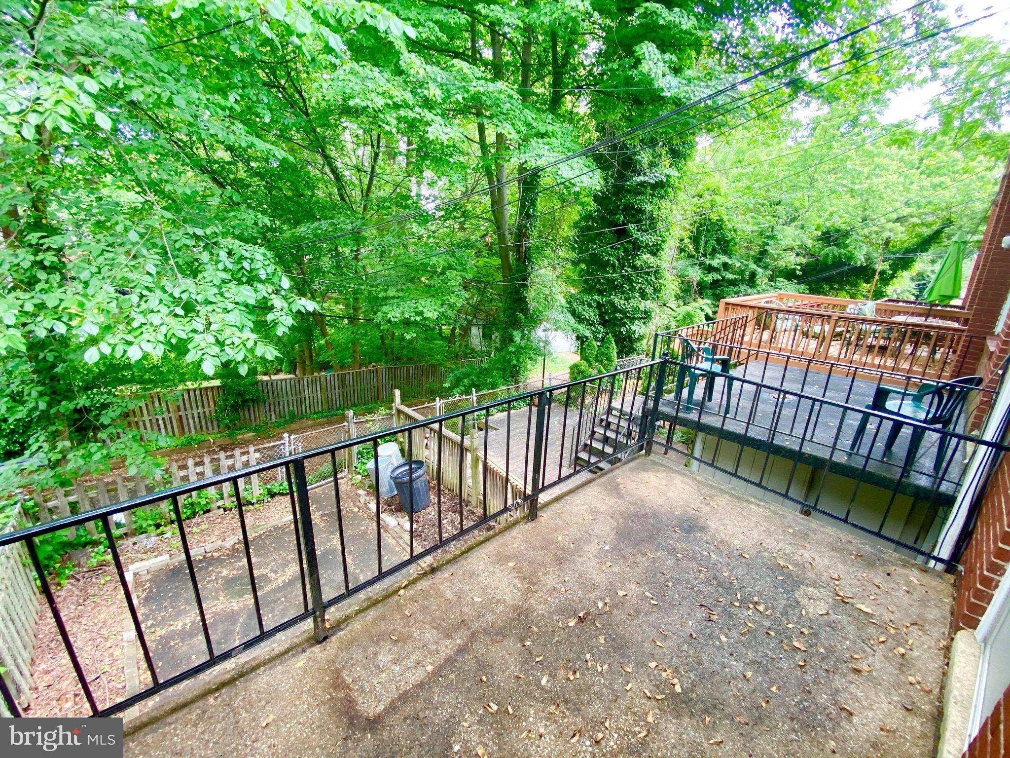 IDLEWYLDE - Residential Lease