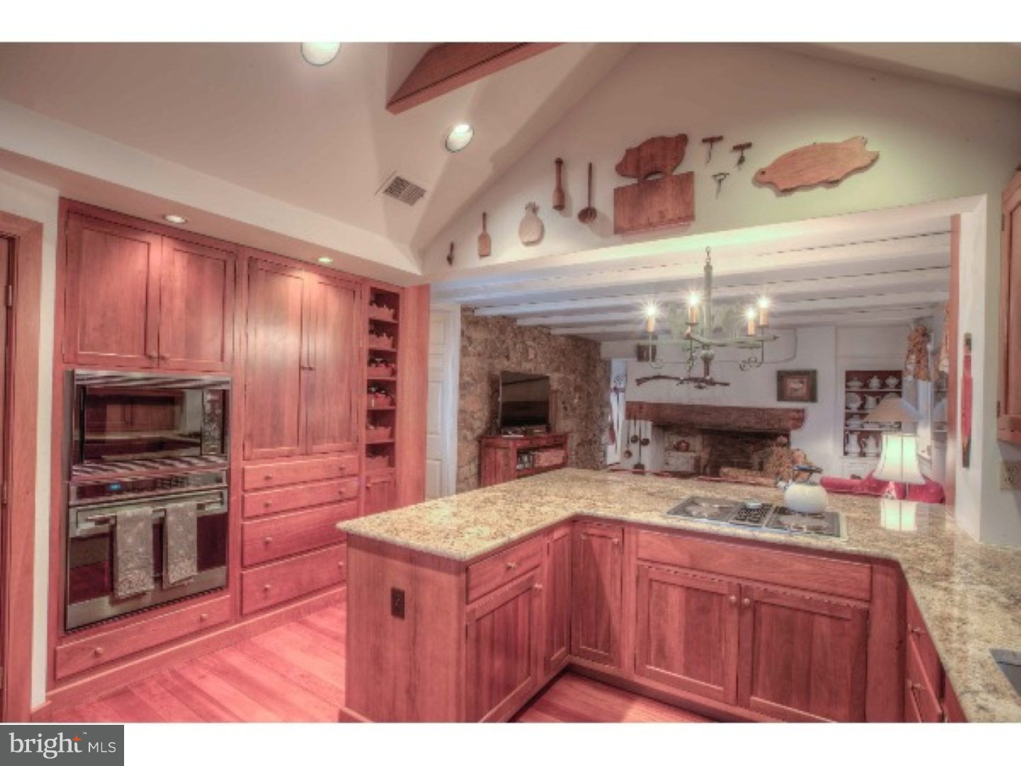 RADNOR HUNT - Residential