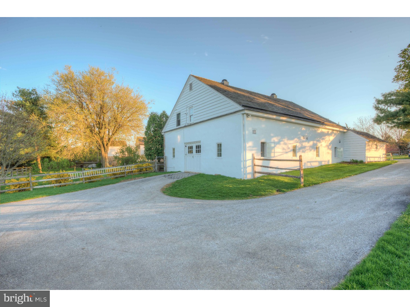 RADNOR HUNT - Residential