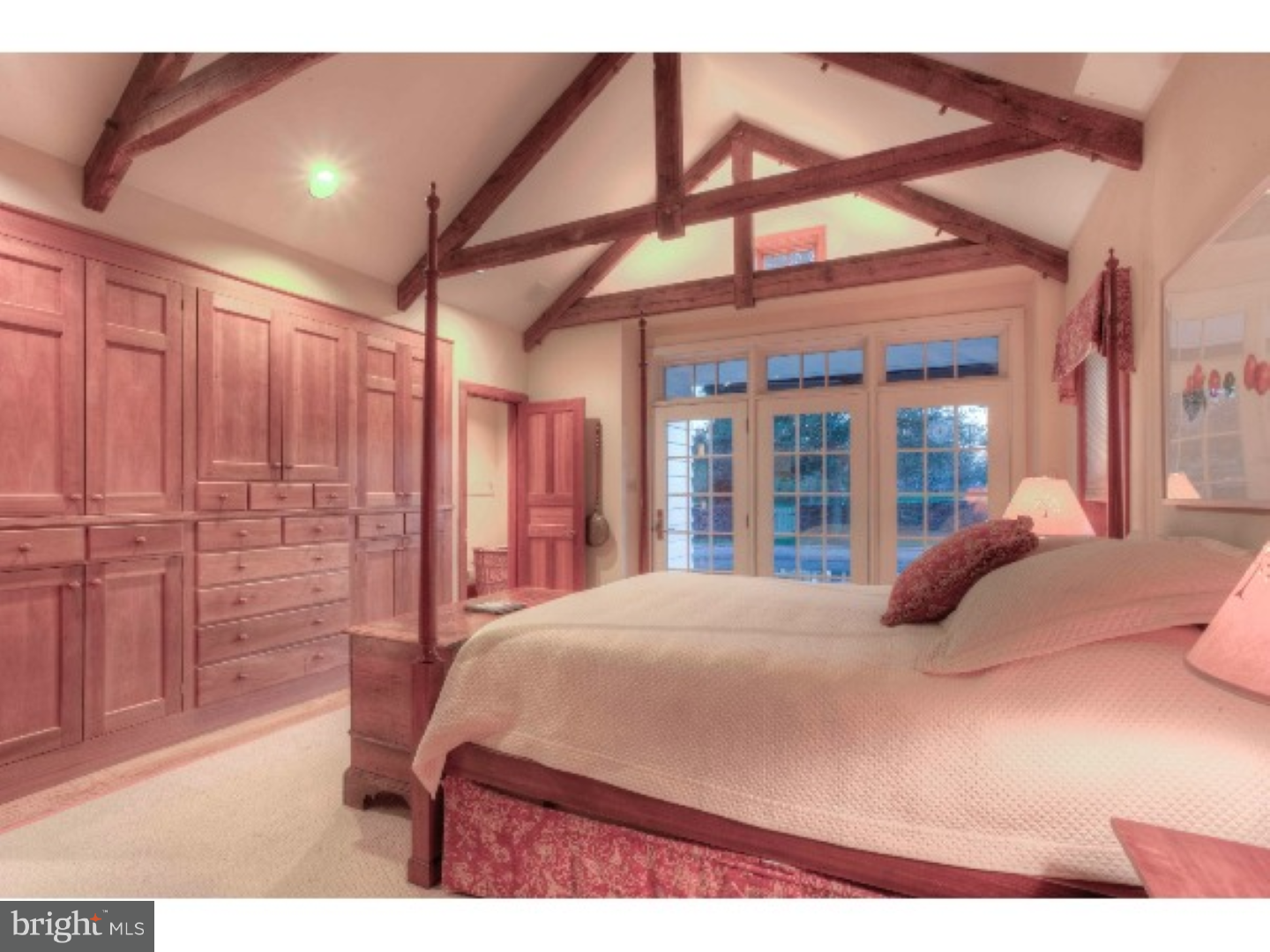 RADNOR HUNT - Residential