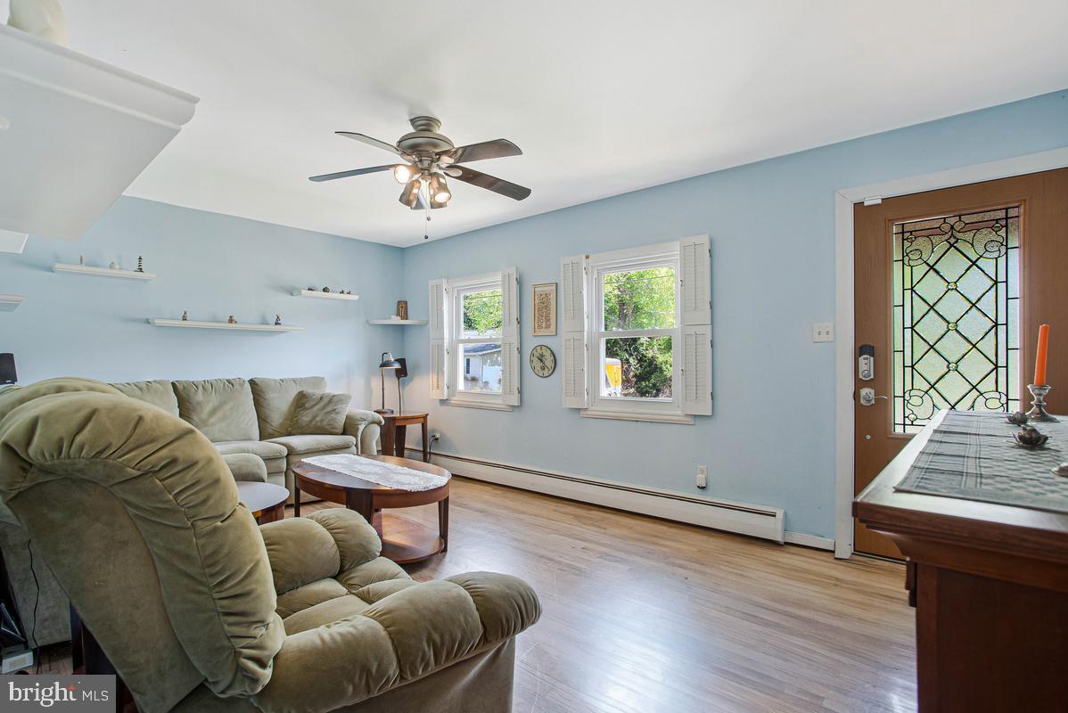 SELBY ON THE BAY - Residential