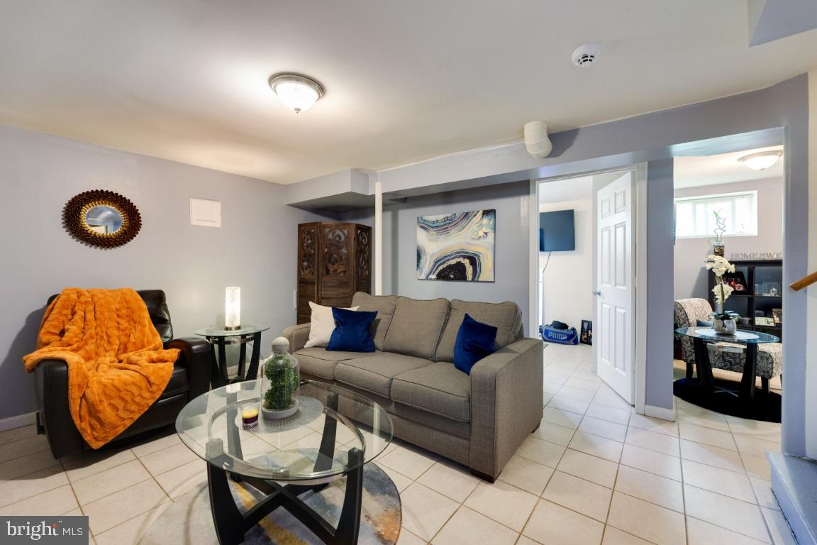 FAIRMOUNT HEIGHTS - Residential