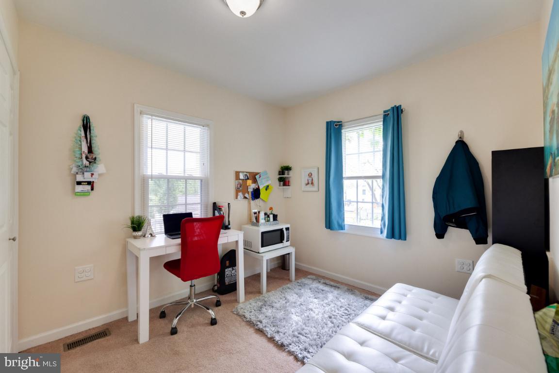 FAIRMOUNT HEIGHTS - Residential