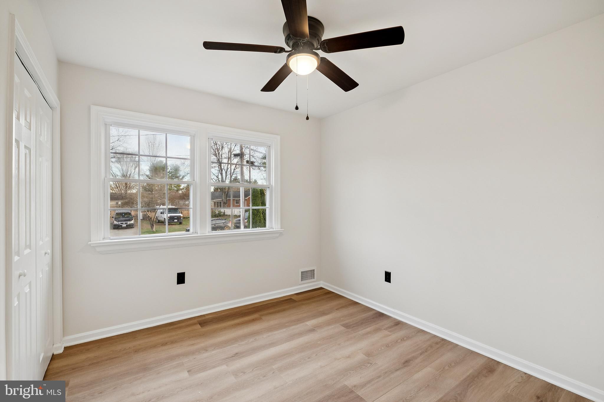 LEESBURG ESTATES - Residential