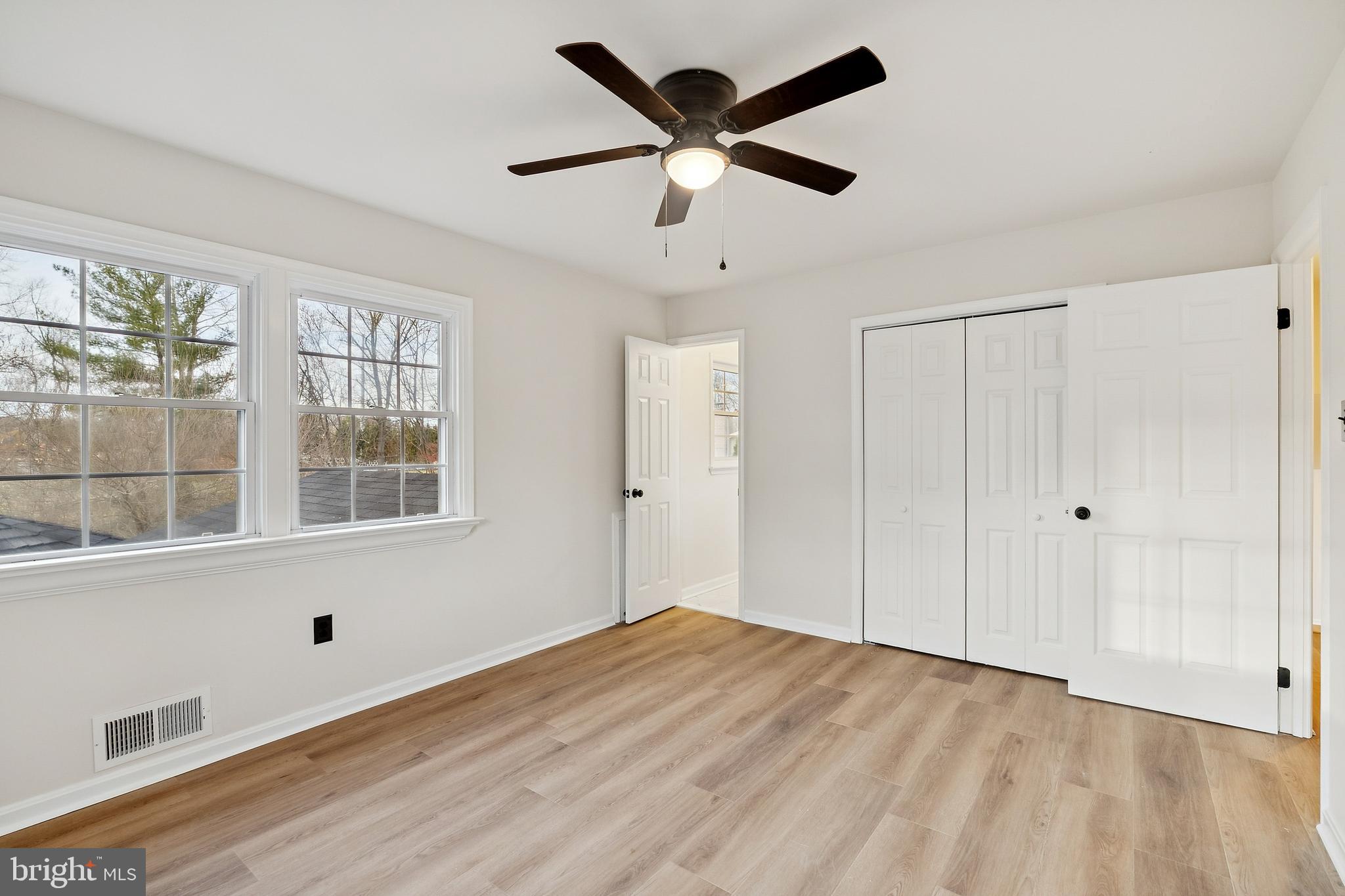 LEESBURG ESTATES - Residential