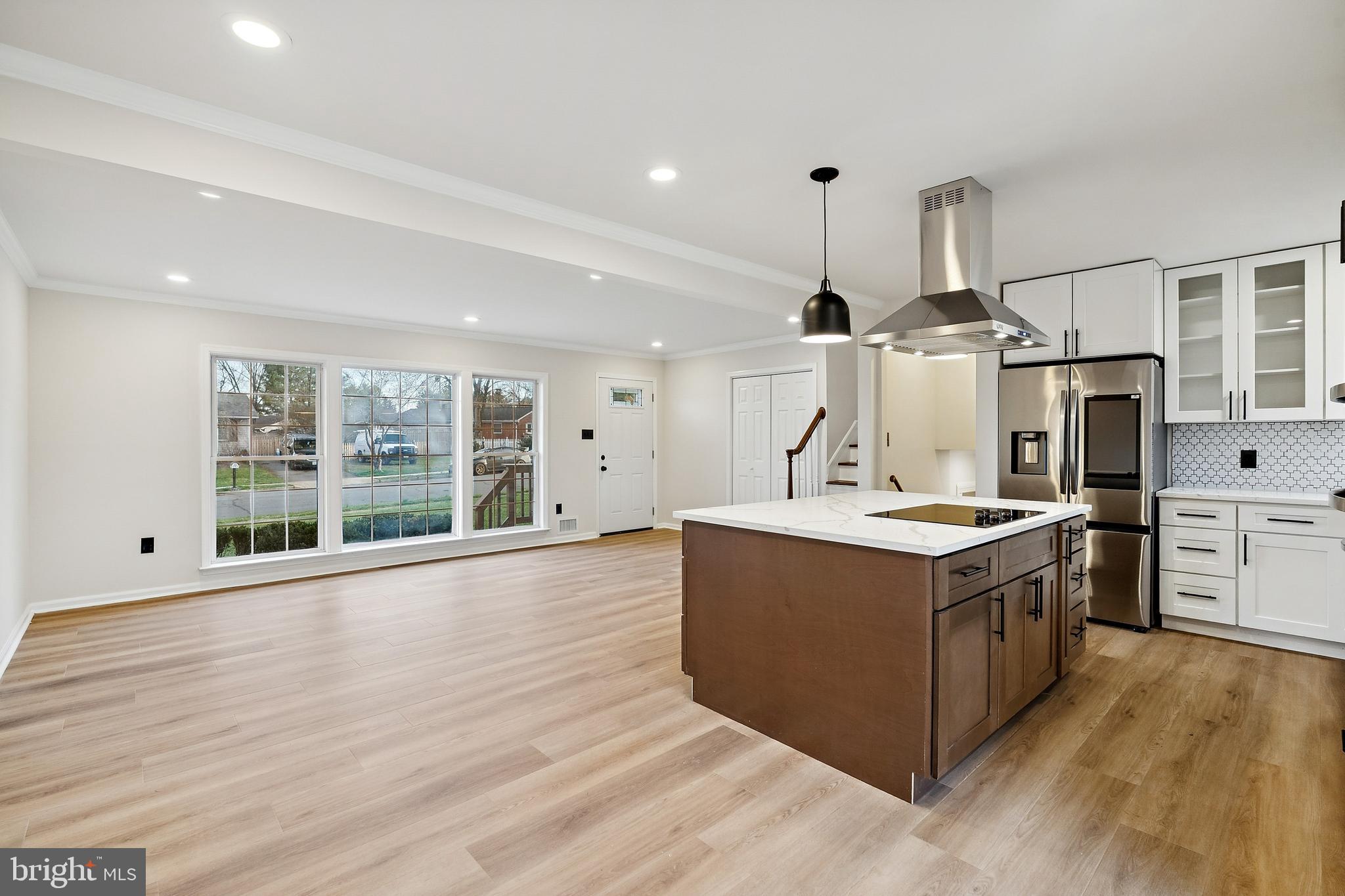 LEESBURG ESTATES - Residential