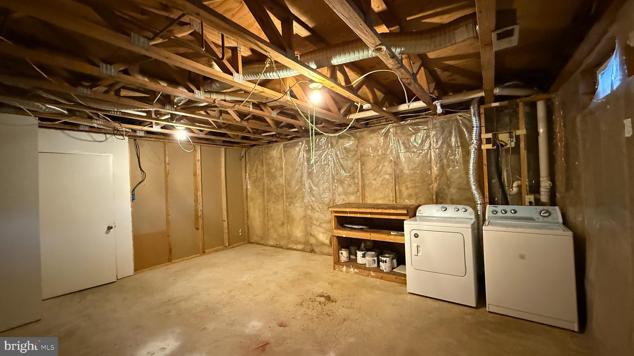 STAFFORD MEADOWS - Residential Lease