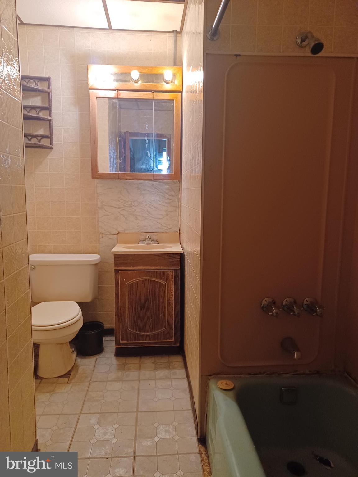 BELLA VISTA - Residential Income