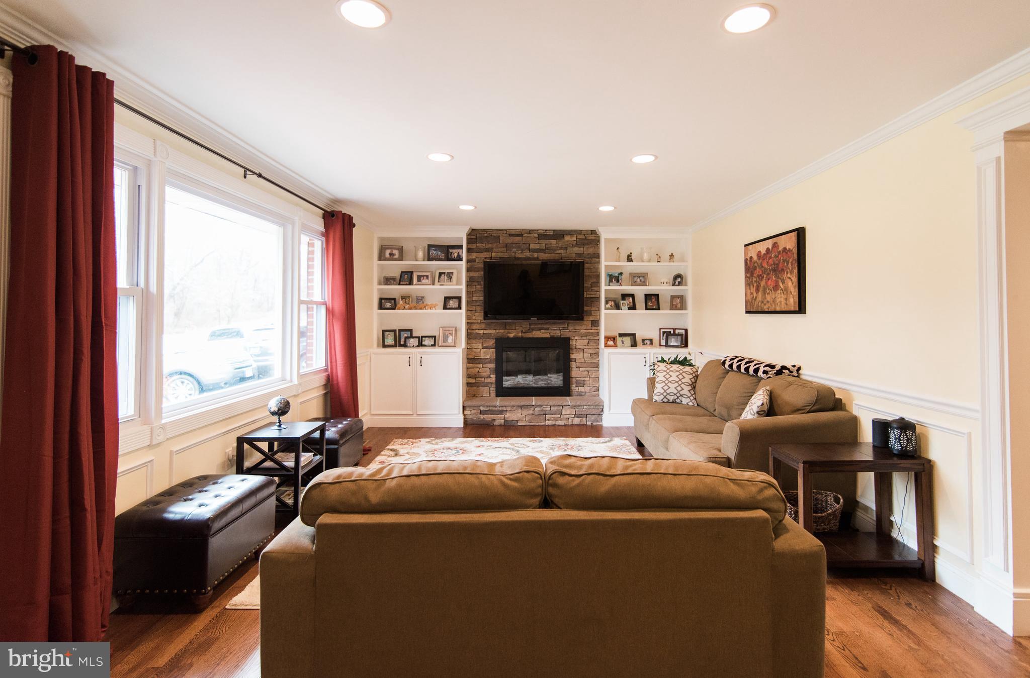 LAURELBROOK - Residential