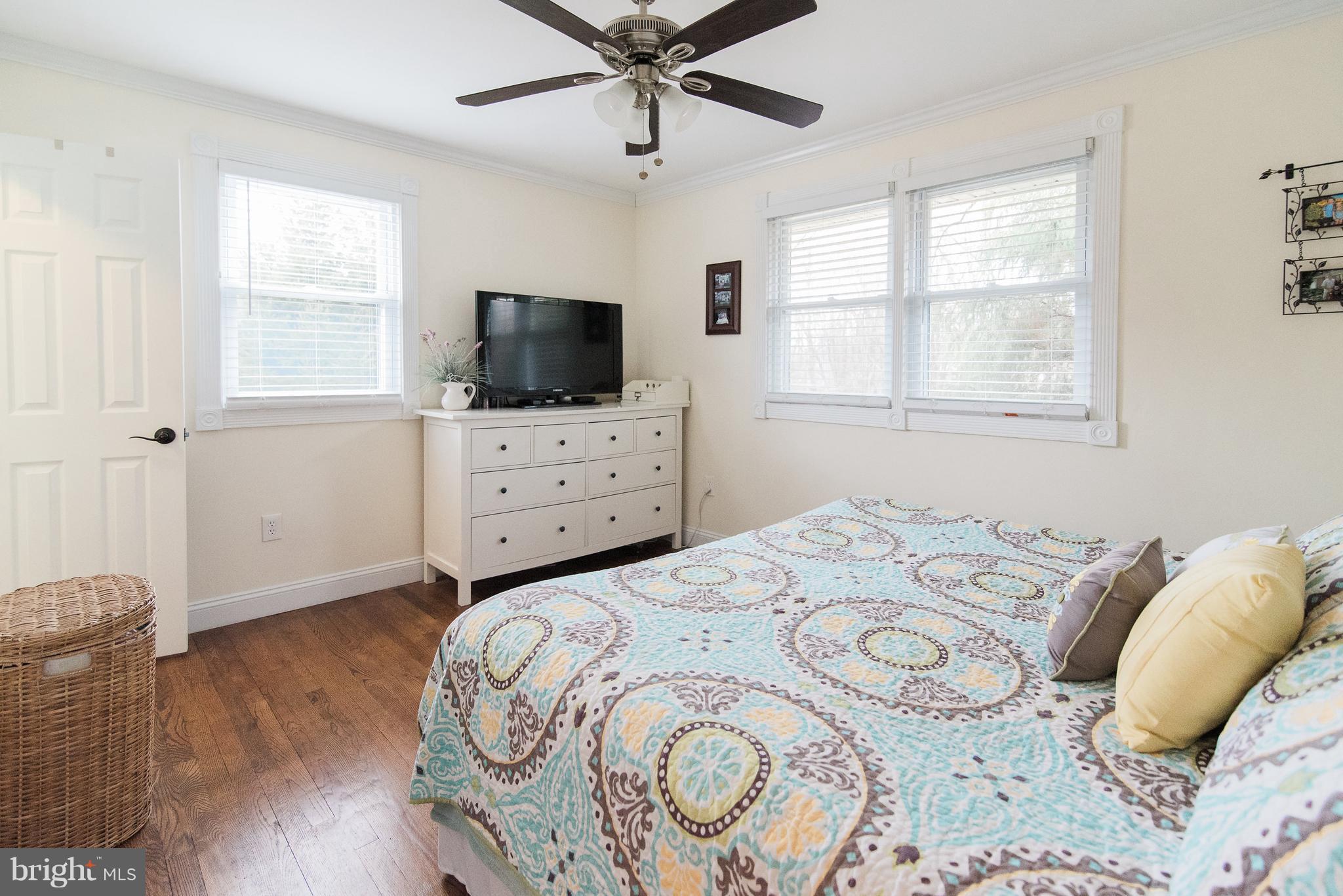 LAURELBROOK - Residential