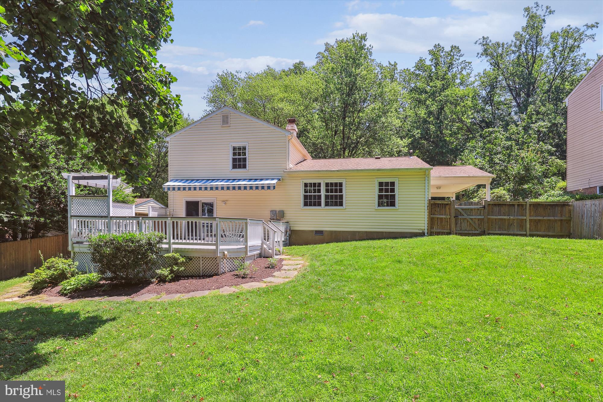 2234 SENSENEY LANE