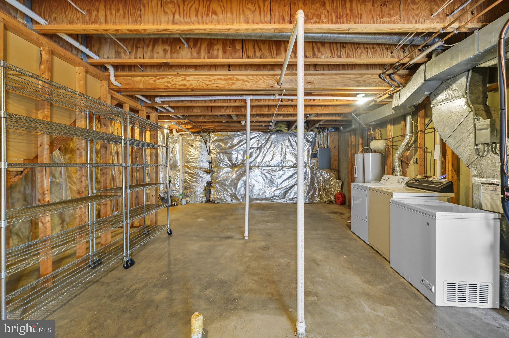 CALVERTON - Residential