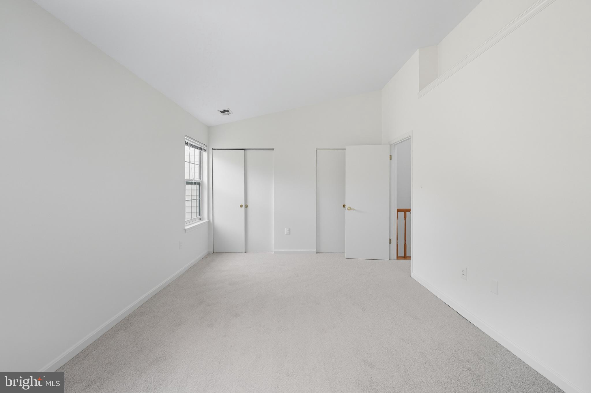 CALVERTON - Residential