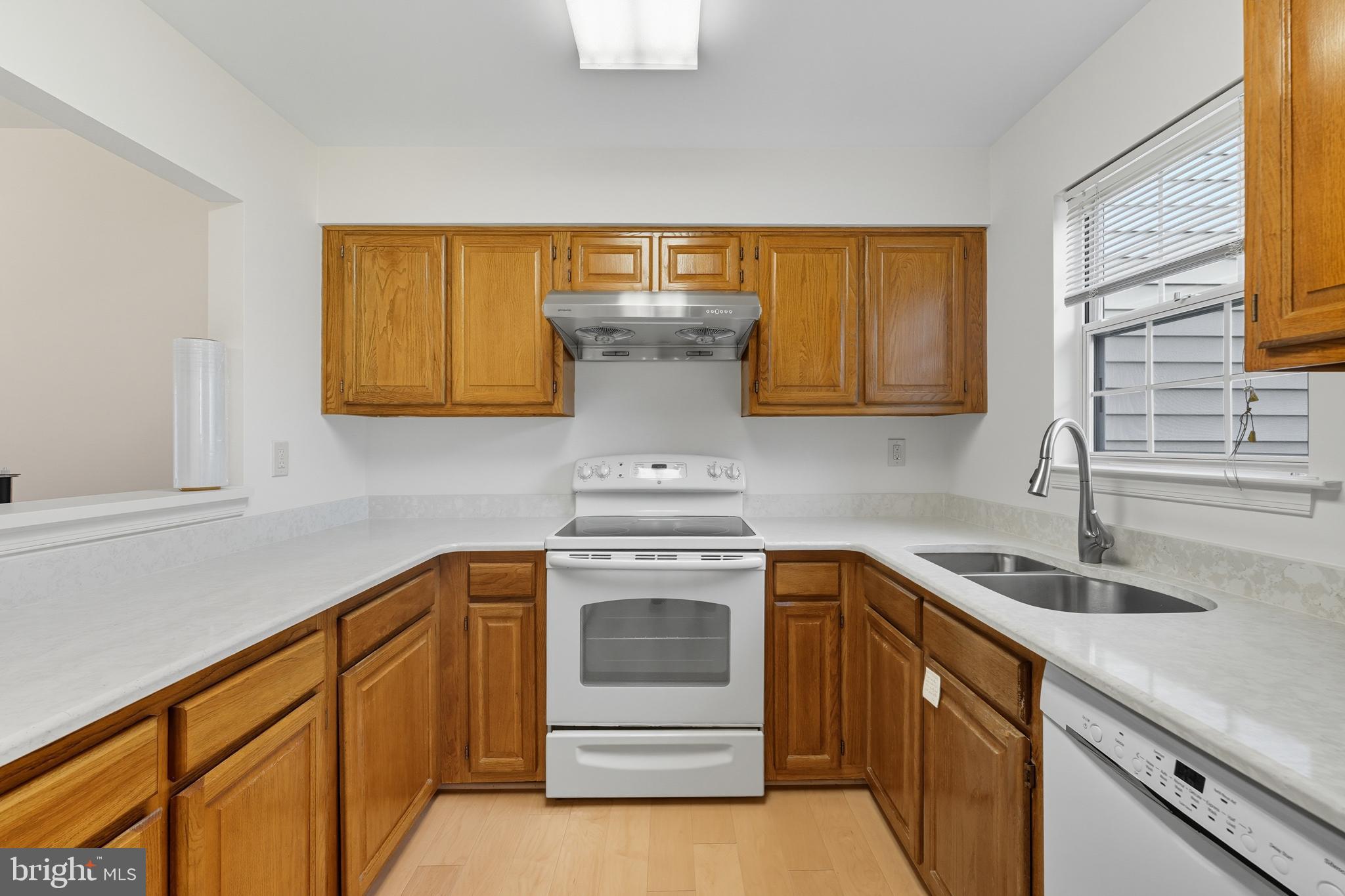 CALVERTON - Residential