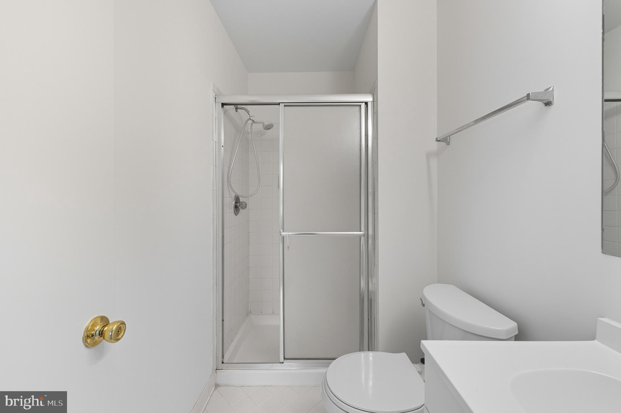 CALVERTON - Residential