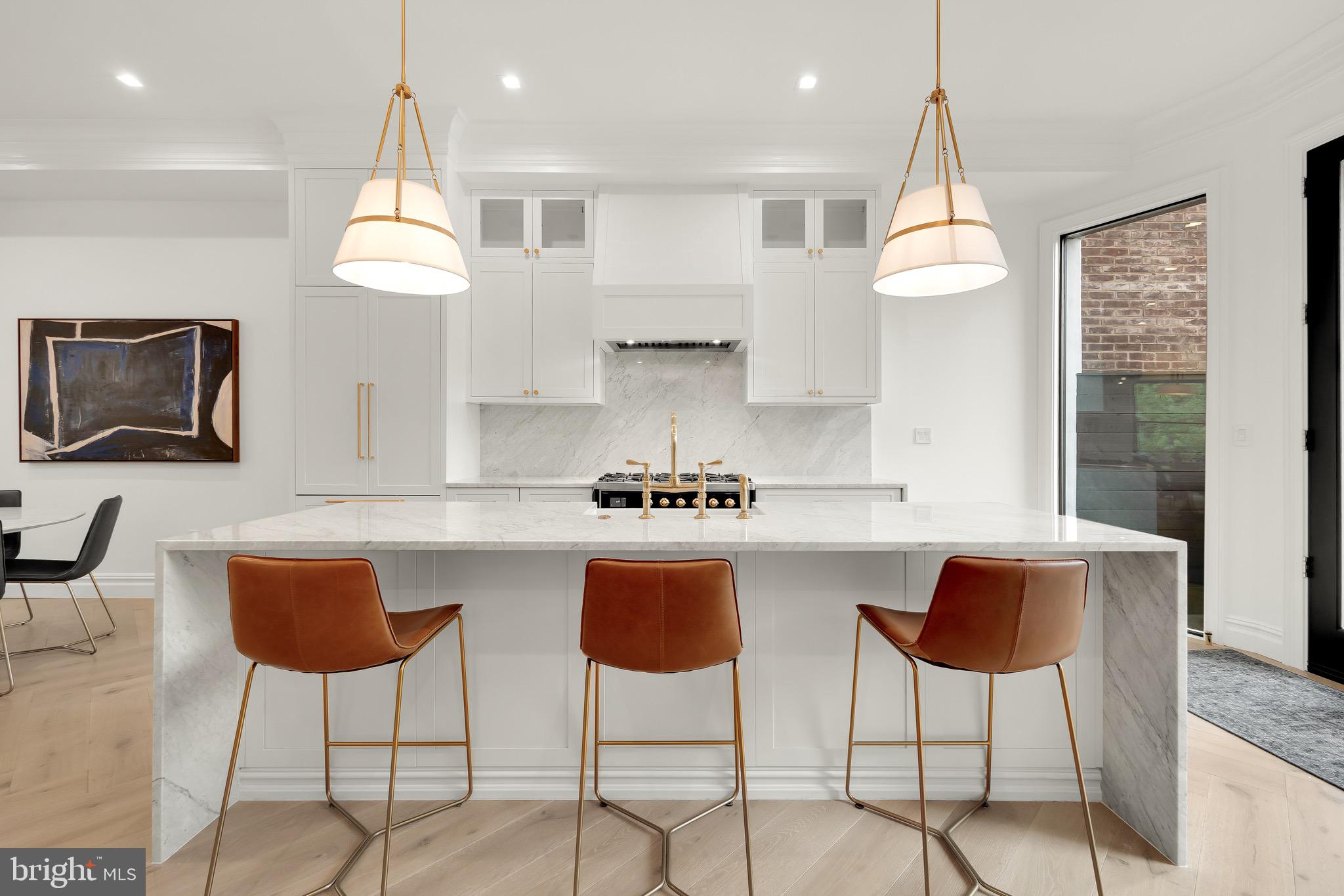 DUPONT CIRCLE - Residential