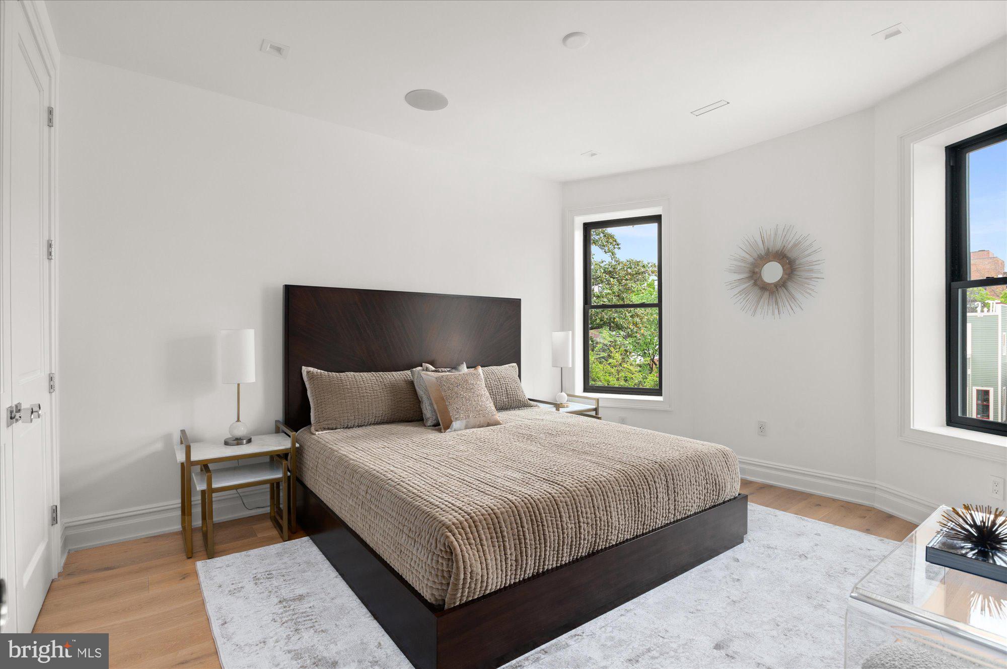 DUPONT CIRCLE - Residential