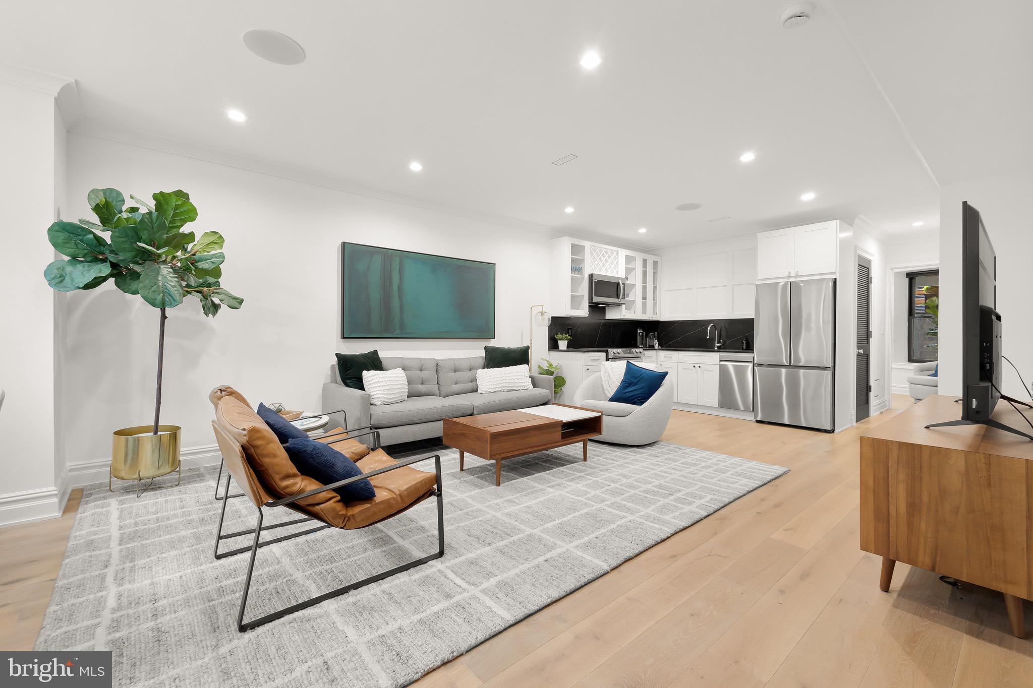 DUPONT CIRCLE - Residential
