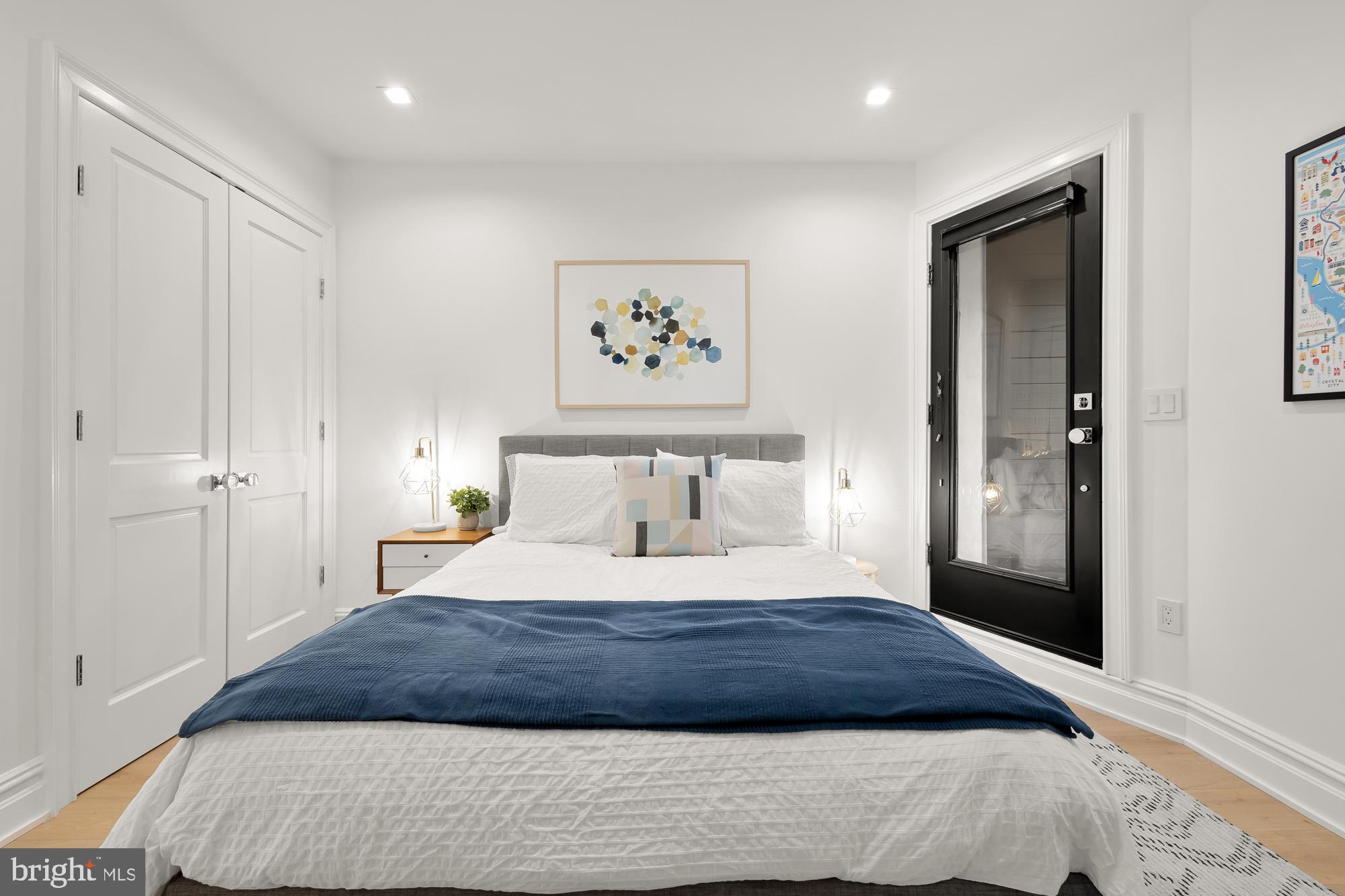 DUPONT CIRCLE - Residential