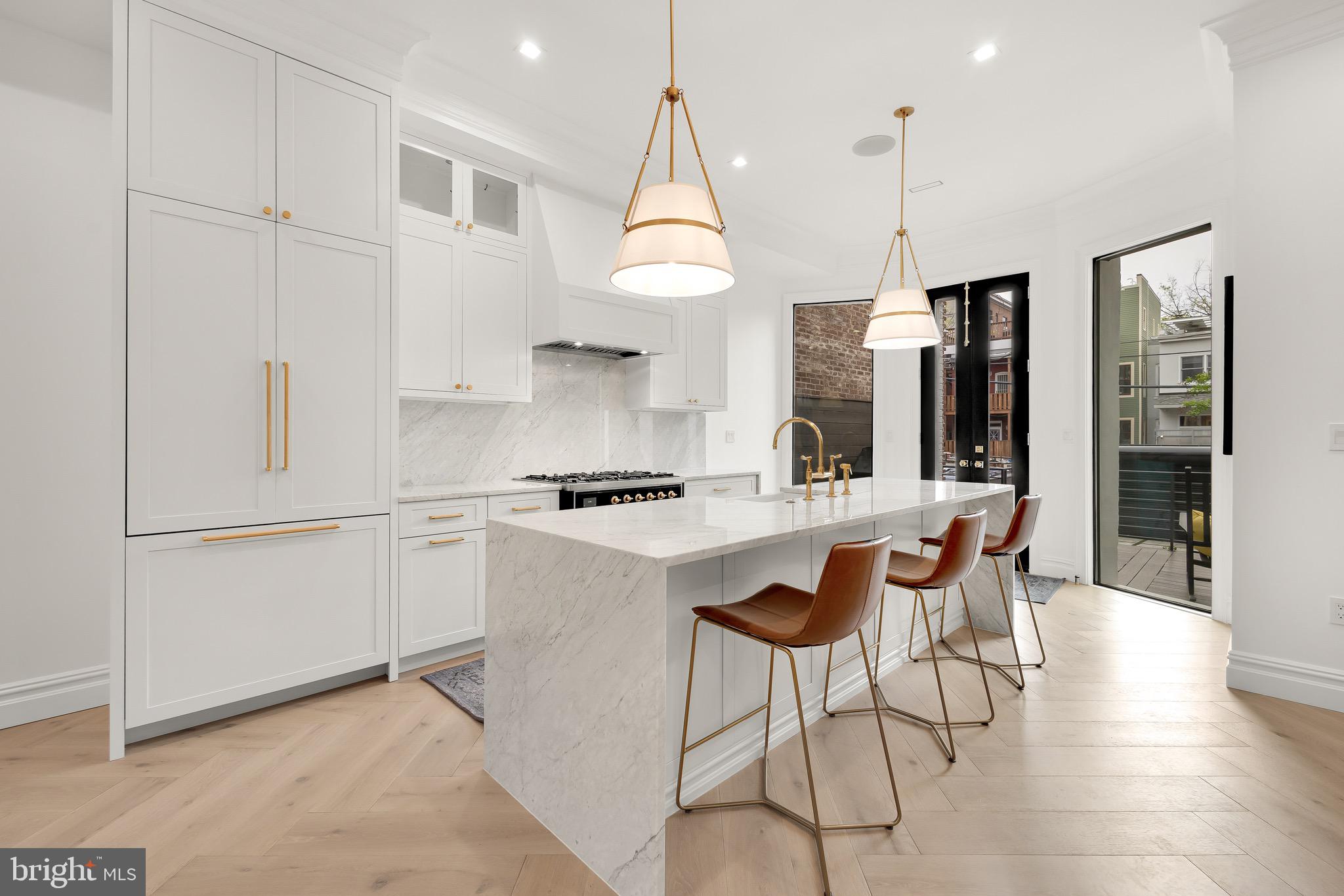 DUPONT CIRCLE - Residential