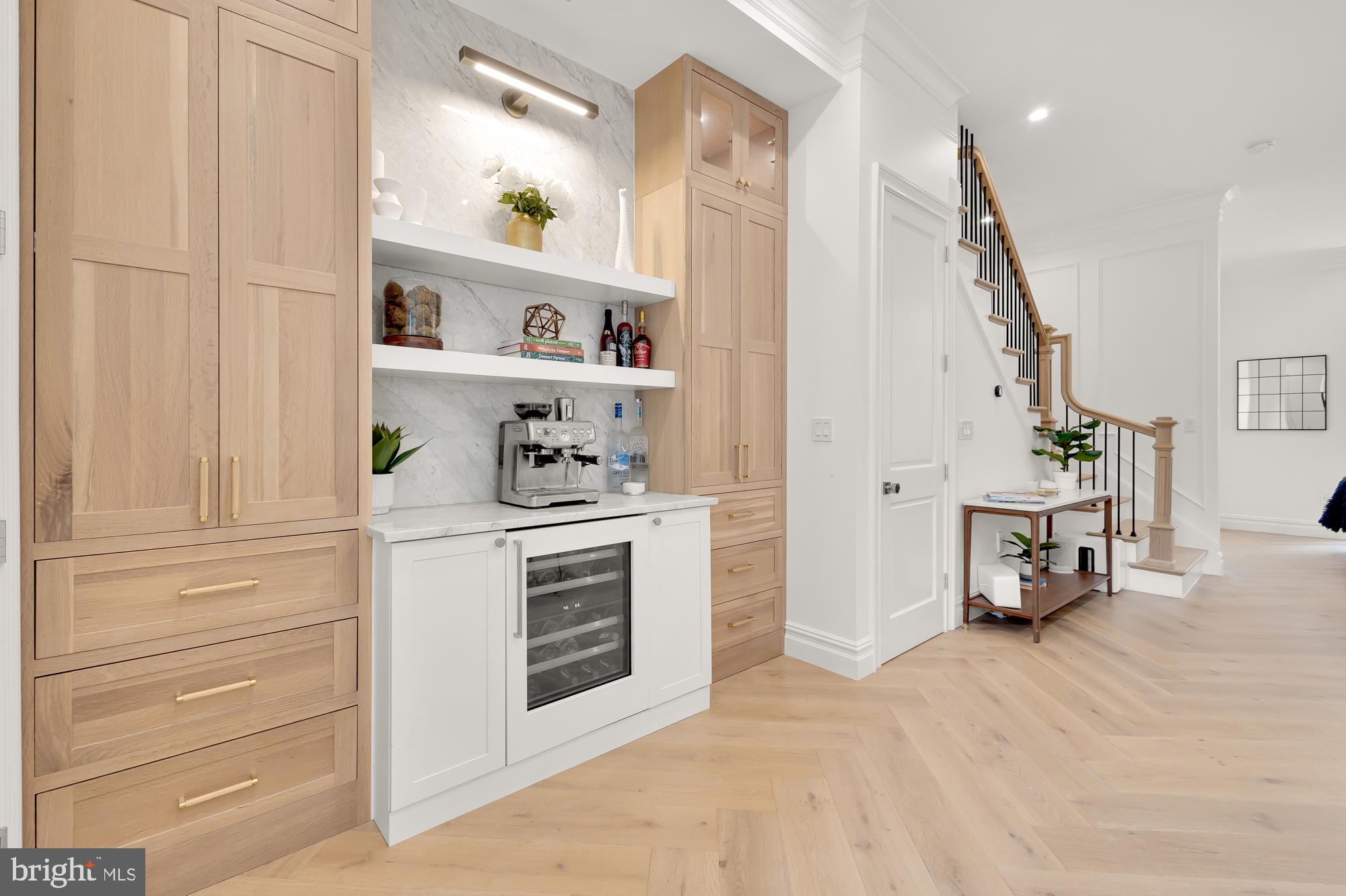 DUPONT CIRCLE - Residential