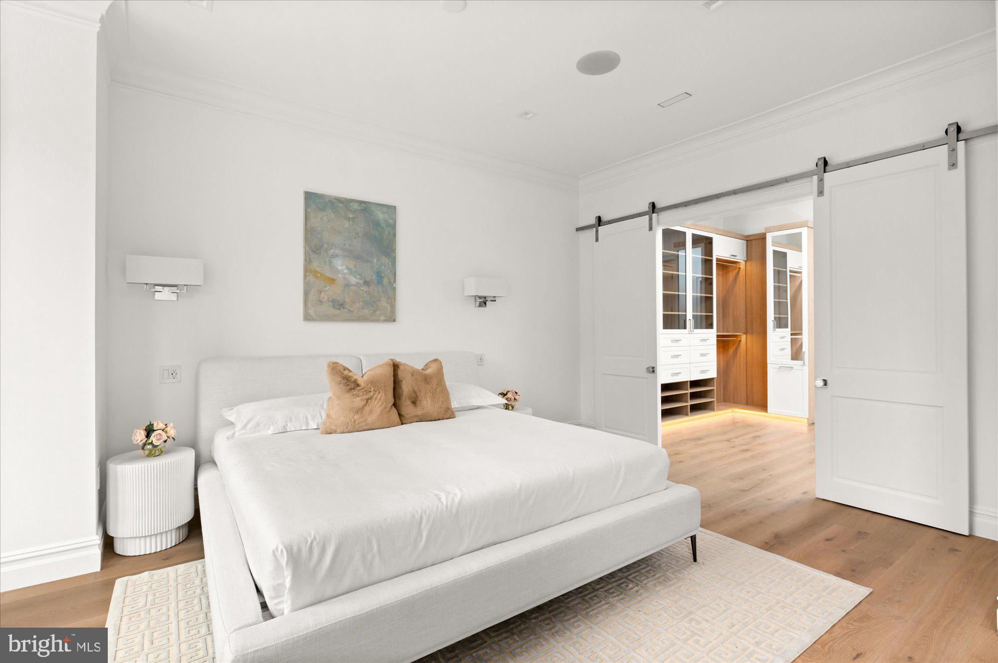 DUPONT CIRCLE - Residential