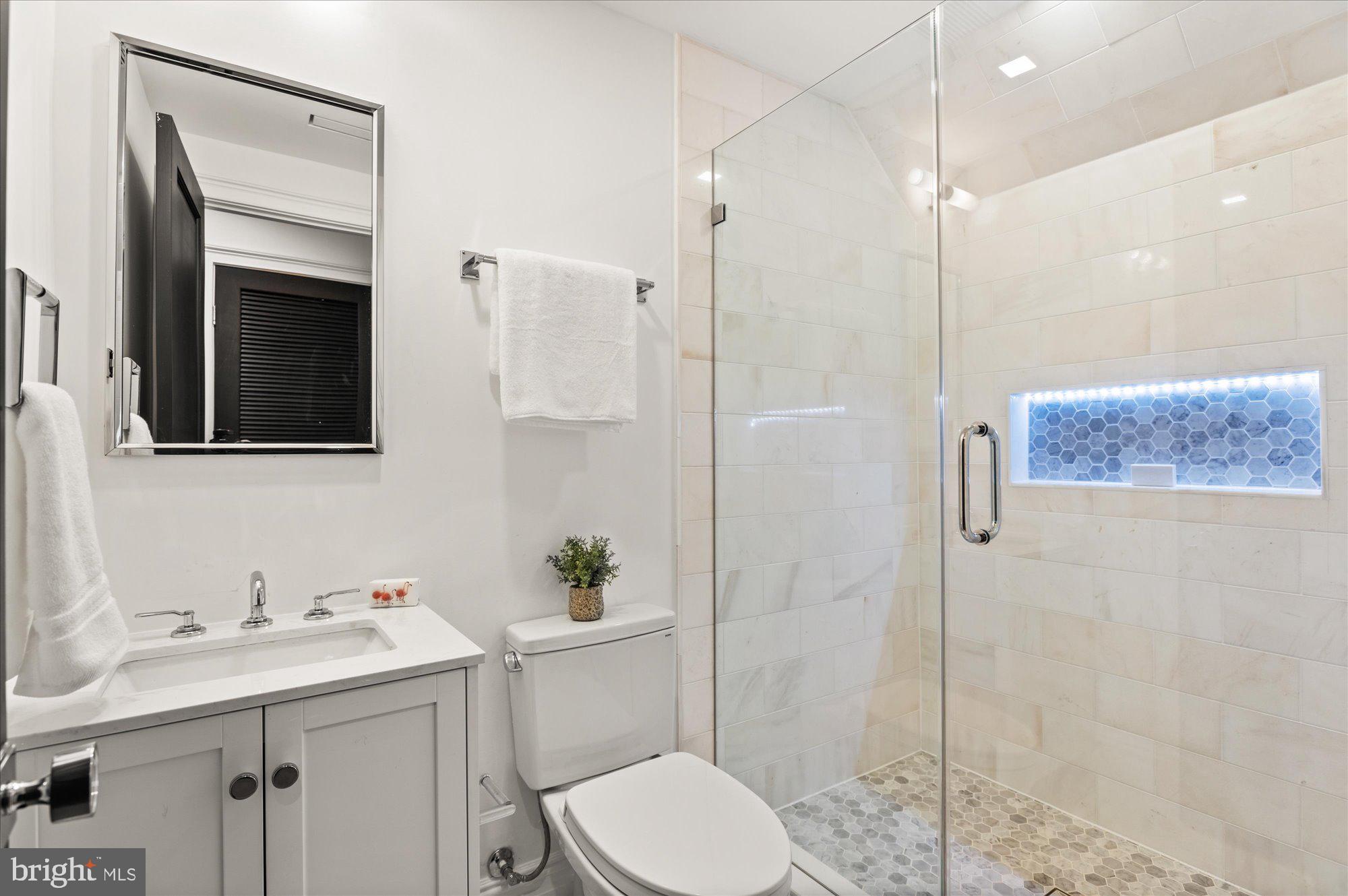 DUPONT CIRCLE - Residential