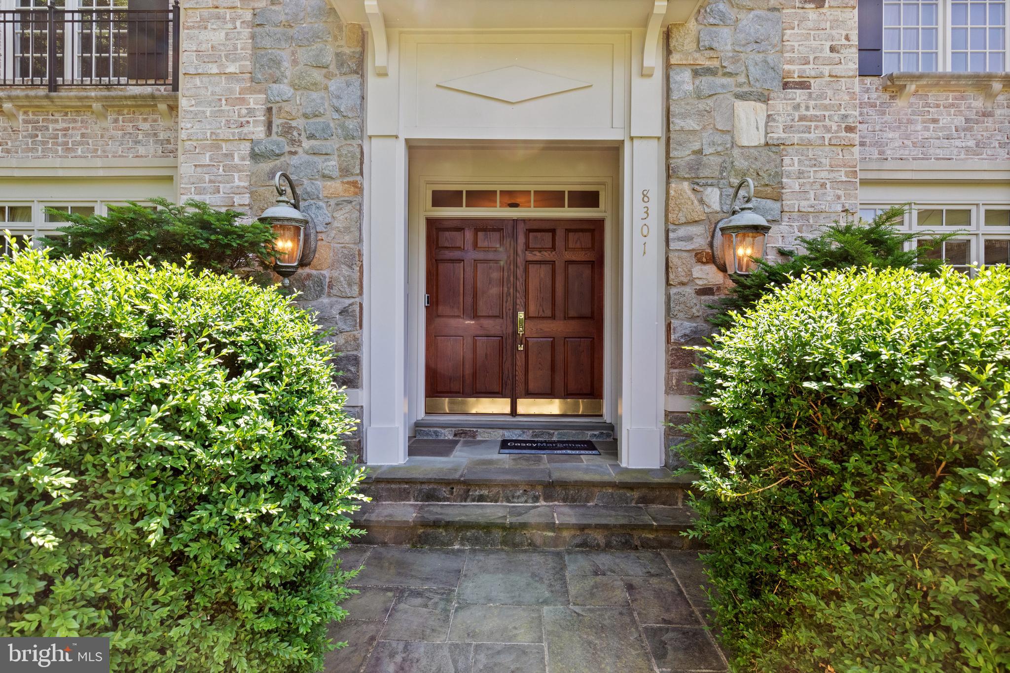 FOXHALL OF MCLEAN - Residential