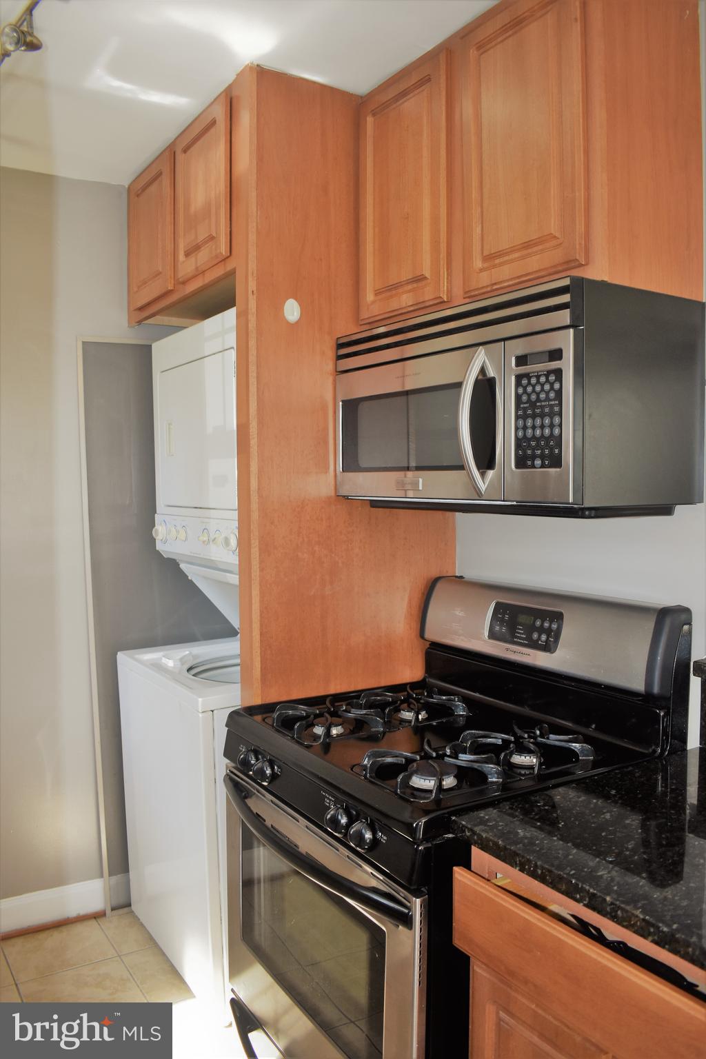 HIGHLAND AT LANDOVER STATION - Residential Lease