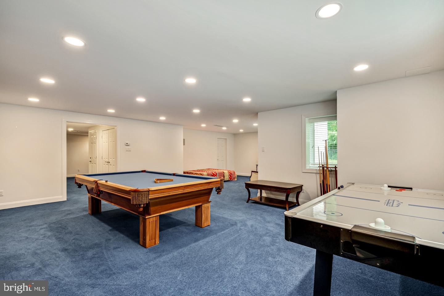 COLONY HILL - Residential