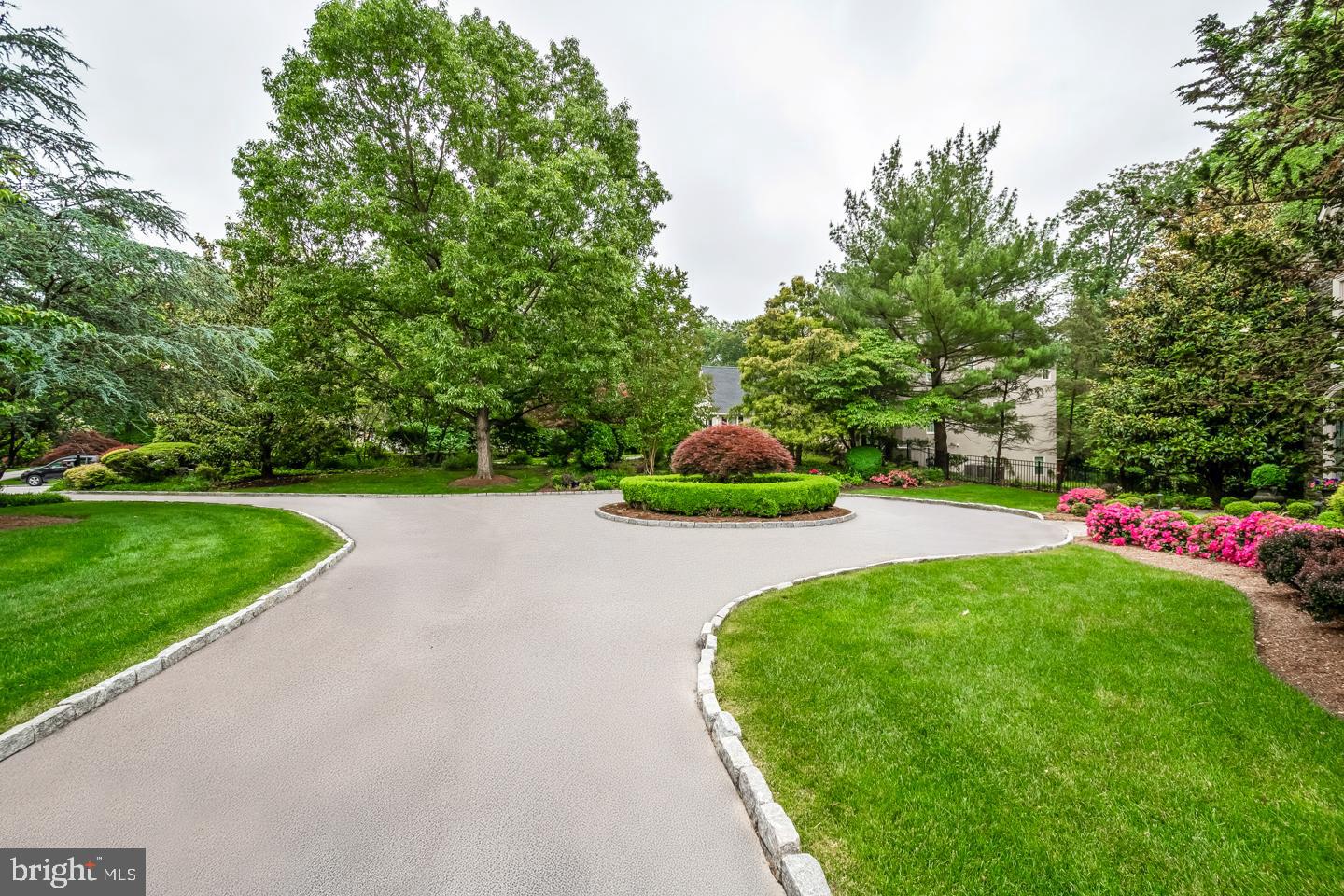 COLONY HILL - Residential