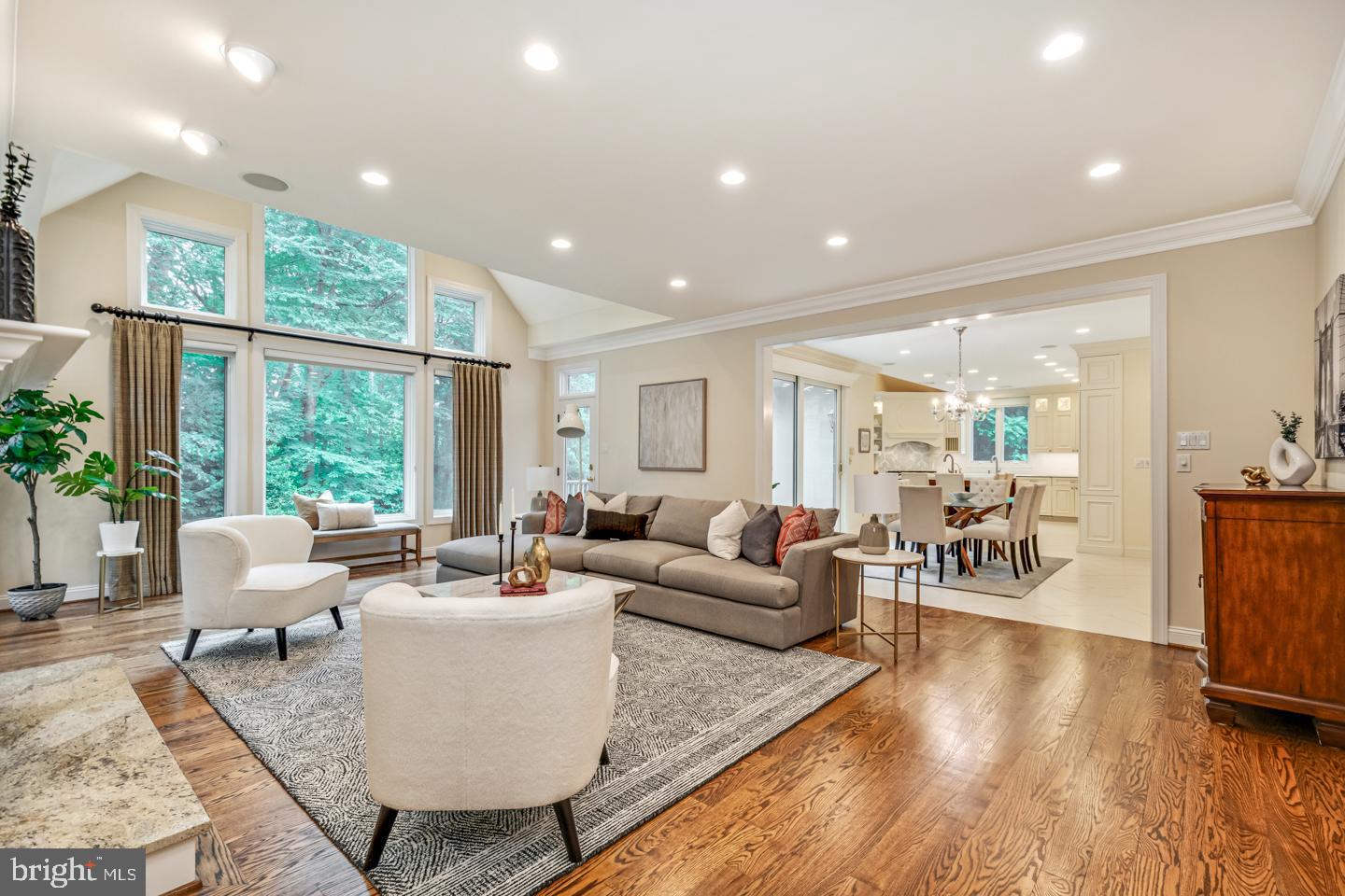 COLONY HILL - Residential