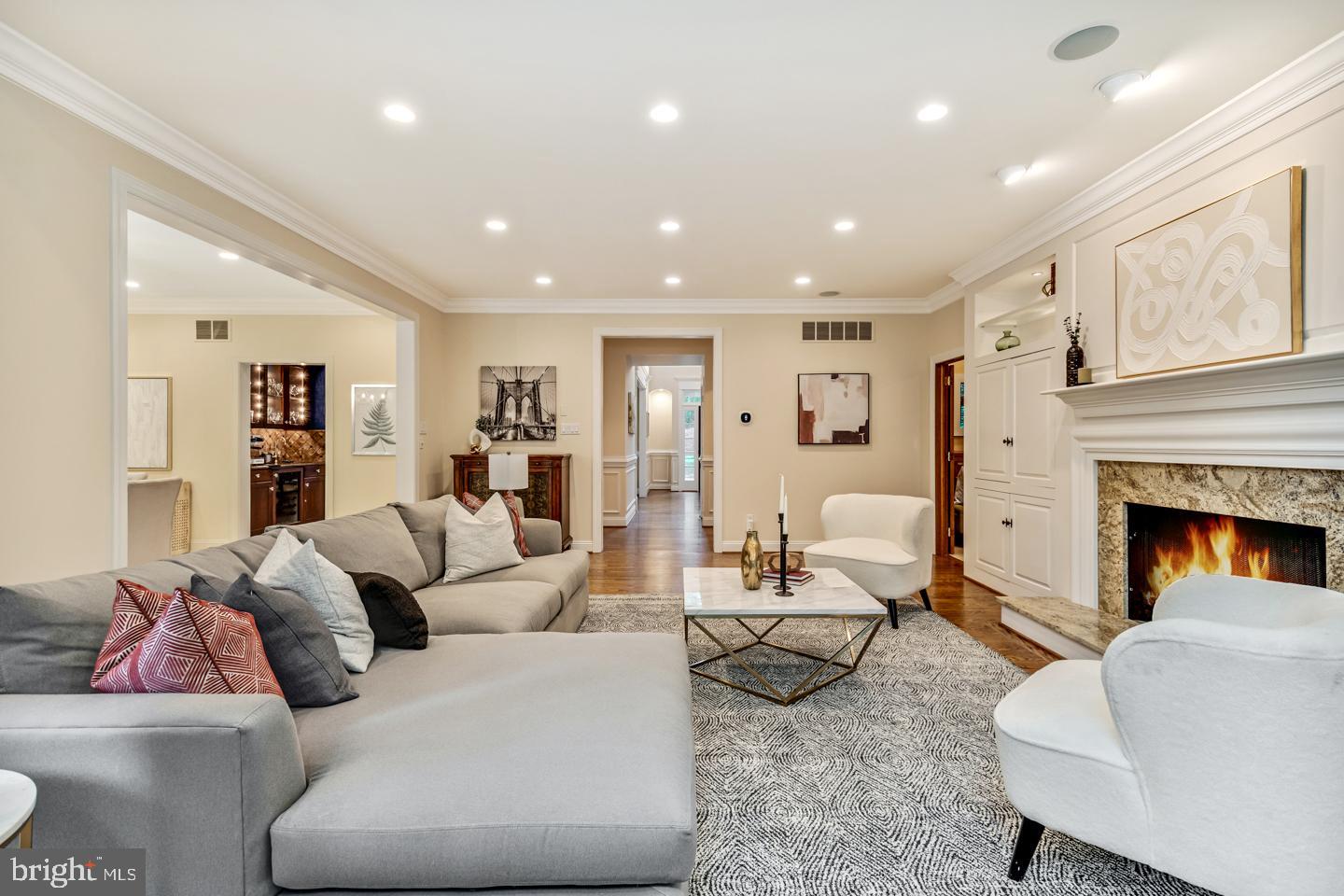 COLONY HILL - Residential