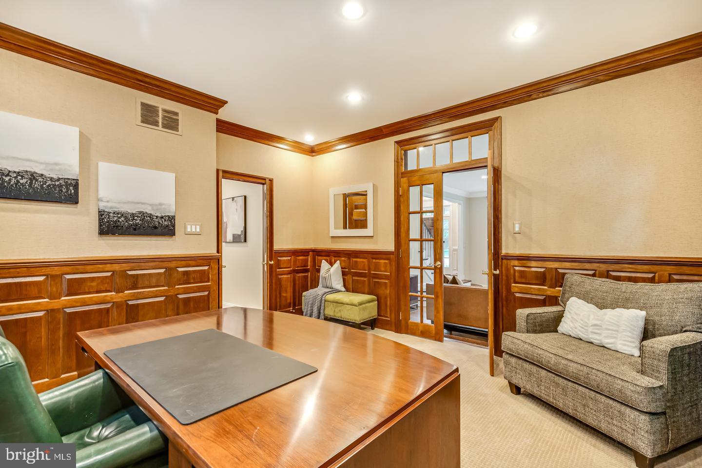 COLONY HILL - Residential