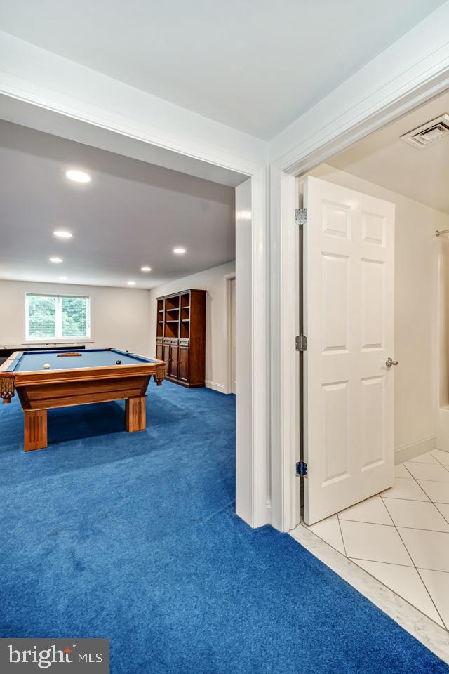 COLONY HILL - Residential