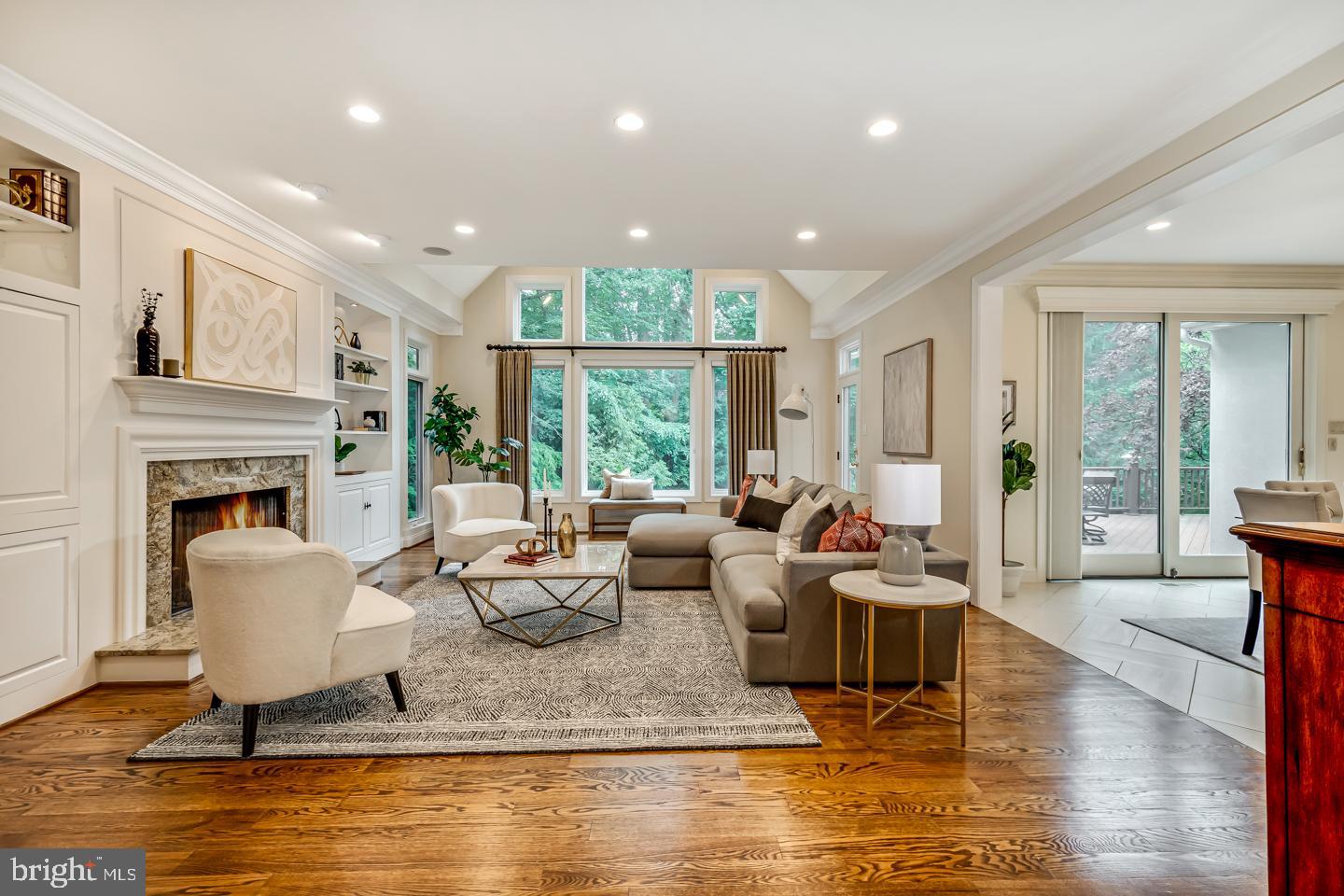 COLONY HILL - Residential