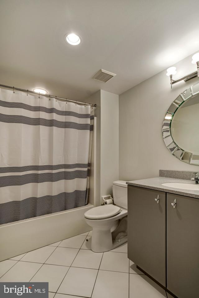 COLONY HILL - Residential