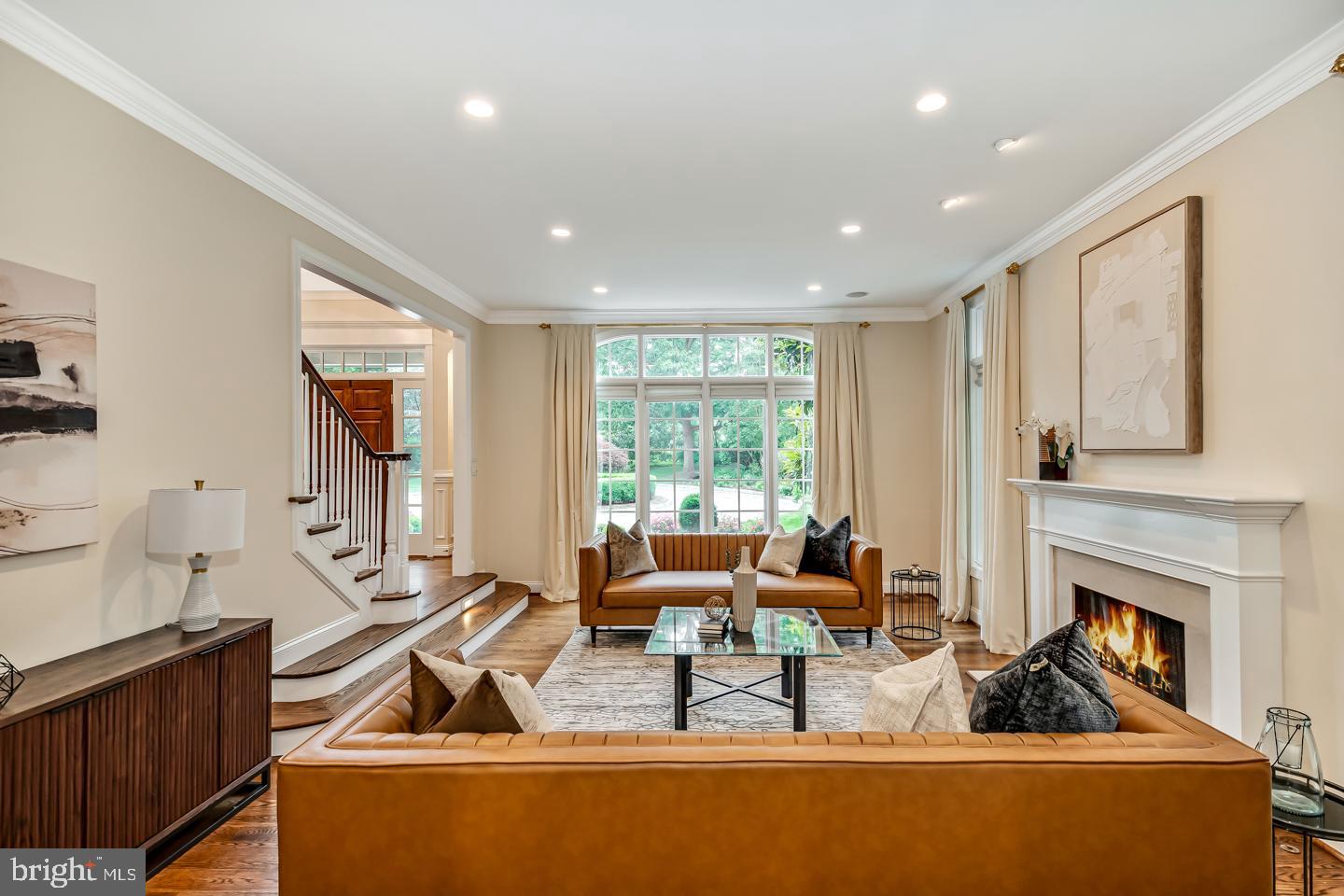 COLONY HILL - Residential