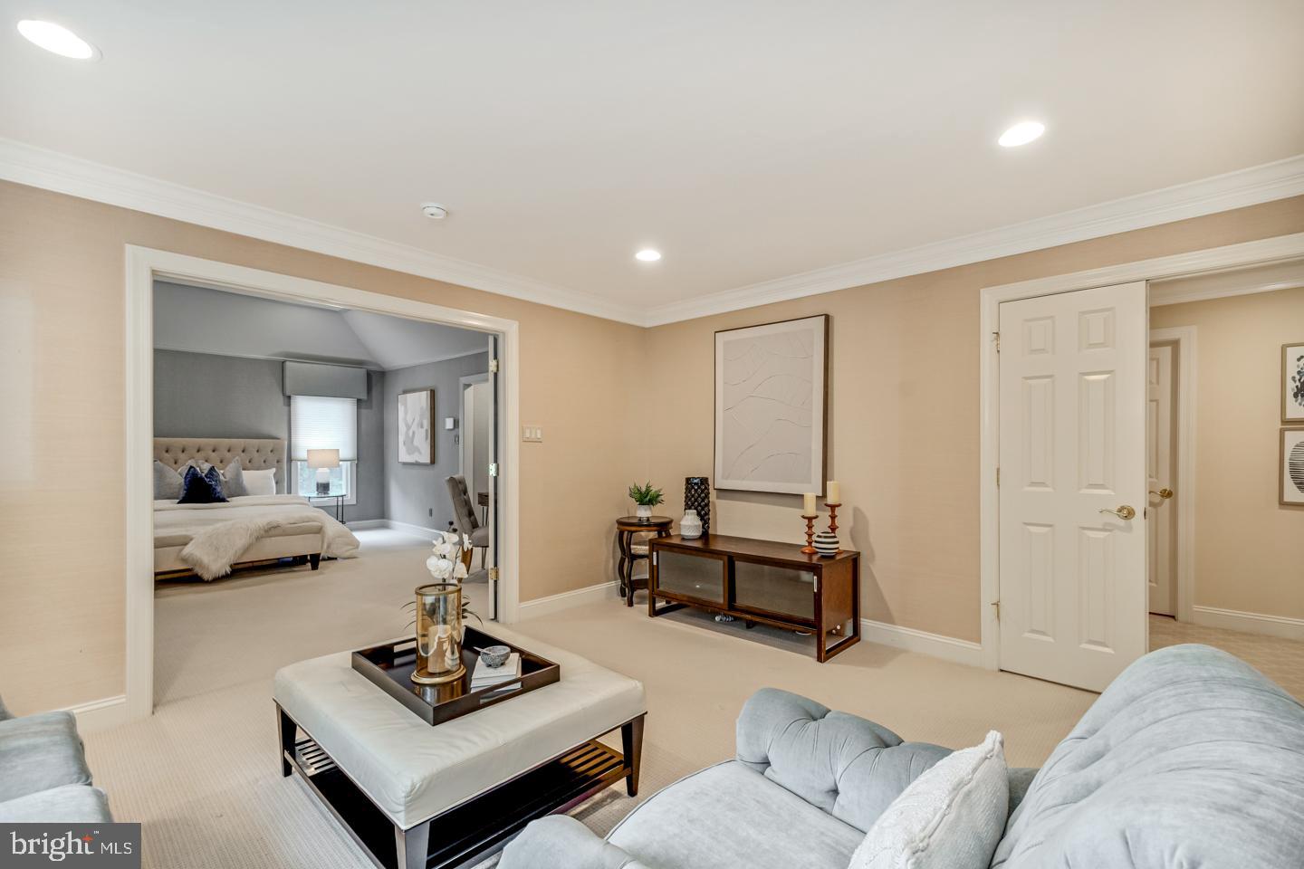 COLONY HILL - Residential