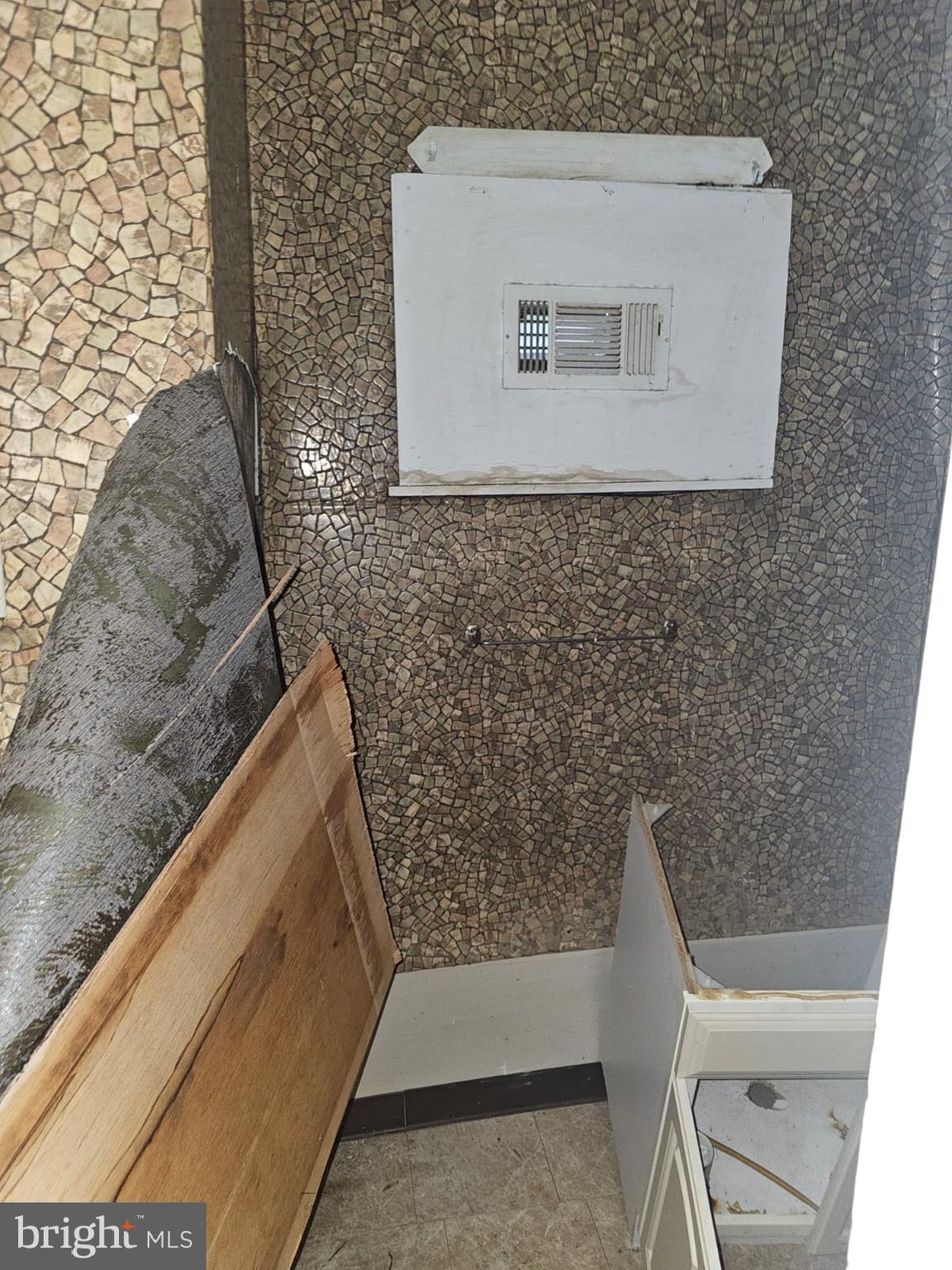 NORTH CENTRAL - Residential