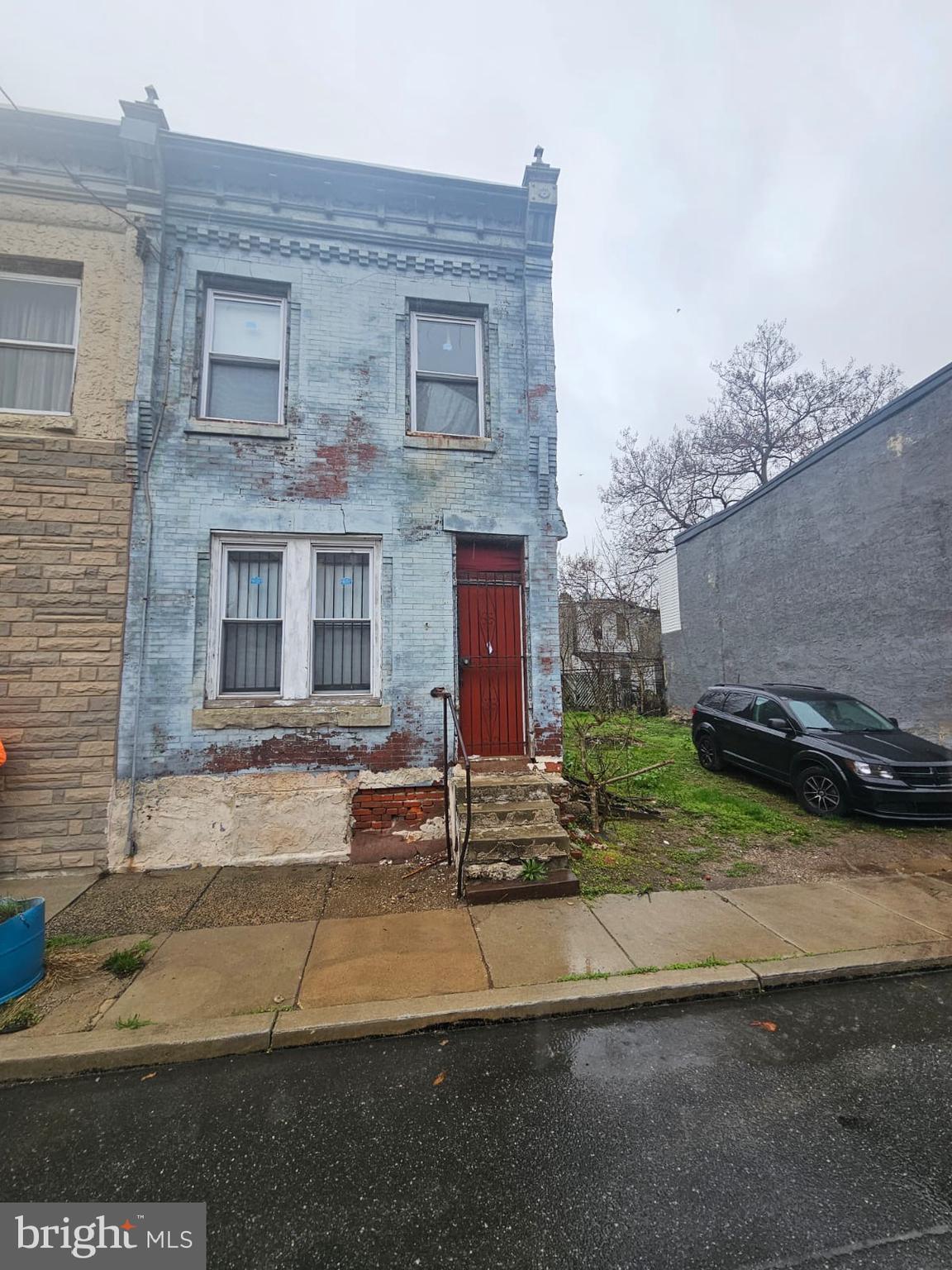 Welcome to North Philadelphia ..cute house in need of this total renovation .. being sold in as-is condition , just waiting for total rehab ..are you waiting for your next project..here it is.Seller looking for a May 2025 settlement. Cash Sale. Investor's Special. Property being sold AS-IS. Seller will NOT clean out property prior to settlement. Buyer responsible for any U & O or resale requirements, if applicable. Buyer pays all transfer tax. Earnest money deposit must be certified funds. Very Motivated Seller. Seller has not lived in the property . All MLS information is deemed accurate but not guaranteed and should be independently verified. Buyers & Buyers agents are responsible to conduct their own due diligence. There is NO seller’s disclosure, Sold "As Is”, NO REPAIRS WILL BE MADE - BE SURE THE BUYERS FINANACING/LENDER IS AWARE OF THE PROPERTIES CONDITION. Buyer is responsible for all city certifications, conditional U&O, permits, Licenses and HOA docs if applicable. This varies pending on the seller, please email agent with questions.