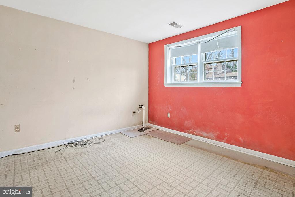 WHITEHURST - Residential