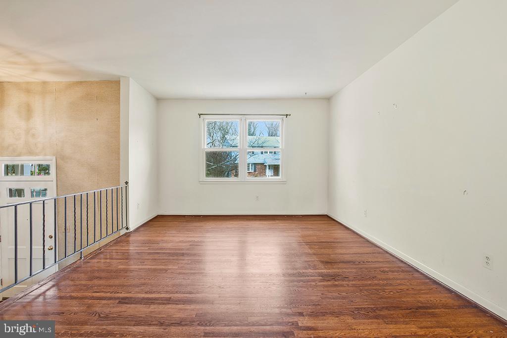 WHITEHURST - Residential