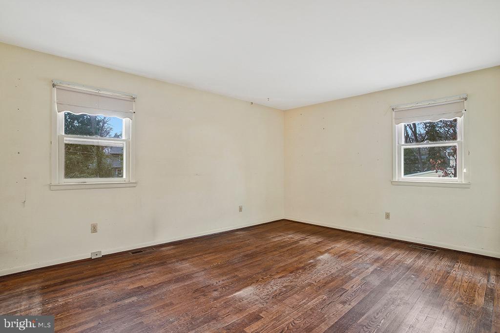 WHITEHURST - Residential