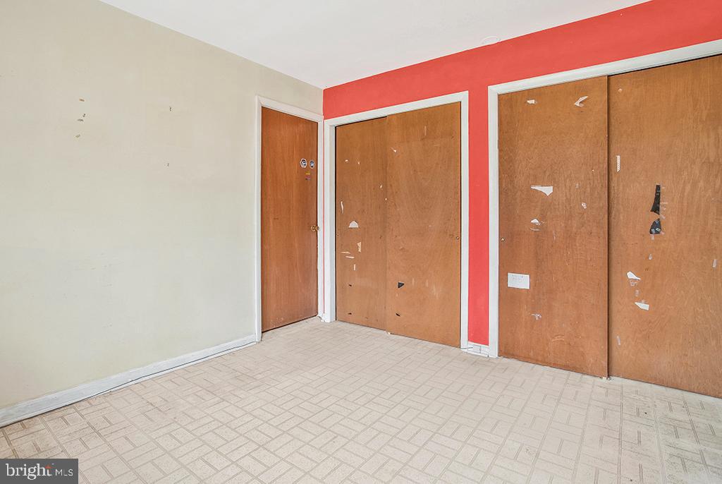 WHITEHURST - Residential