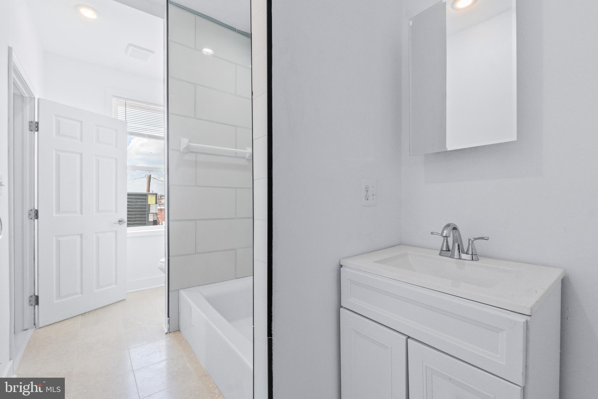 RESERVOIR HILL - Residential
