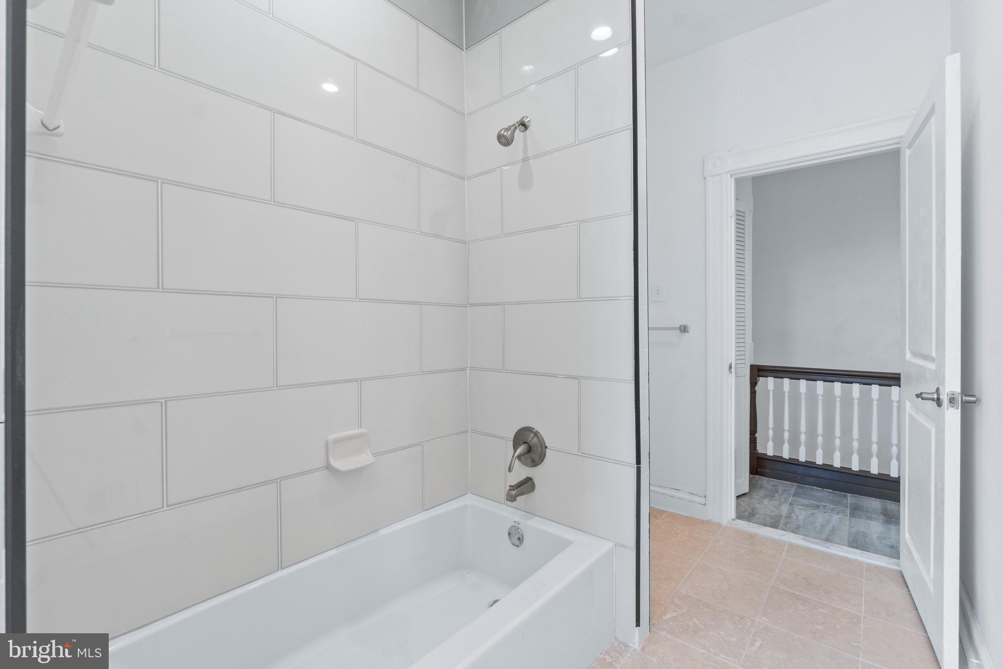 RESERVOIR HILL - Residential