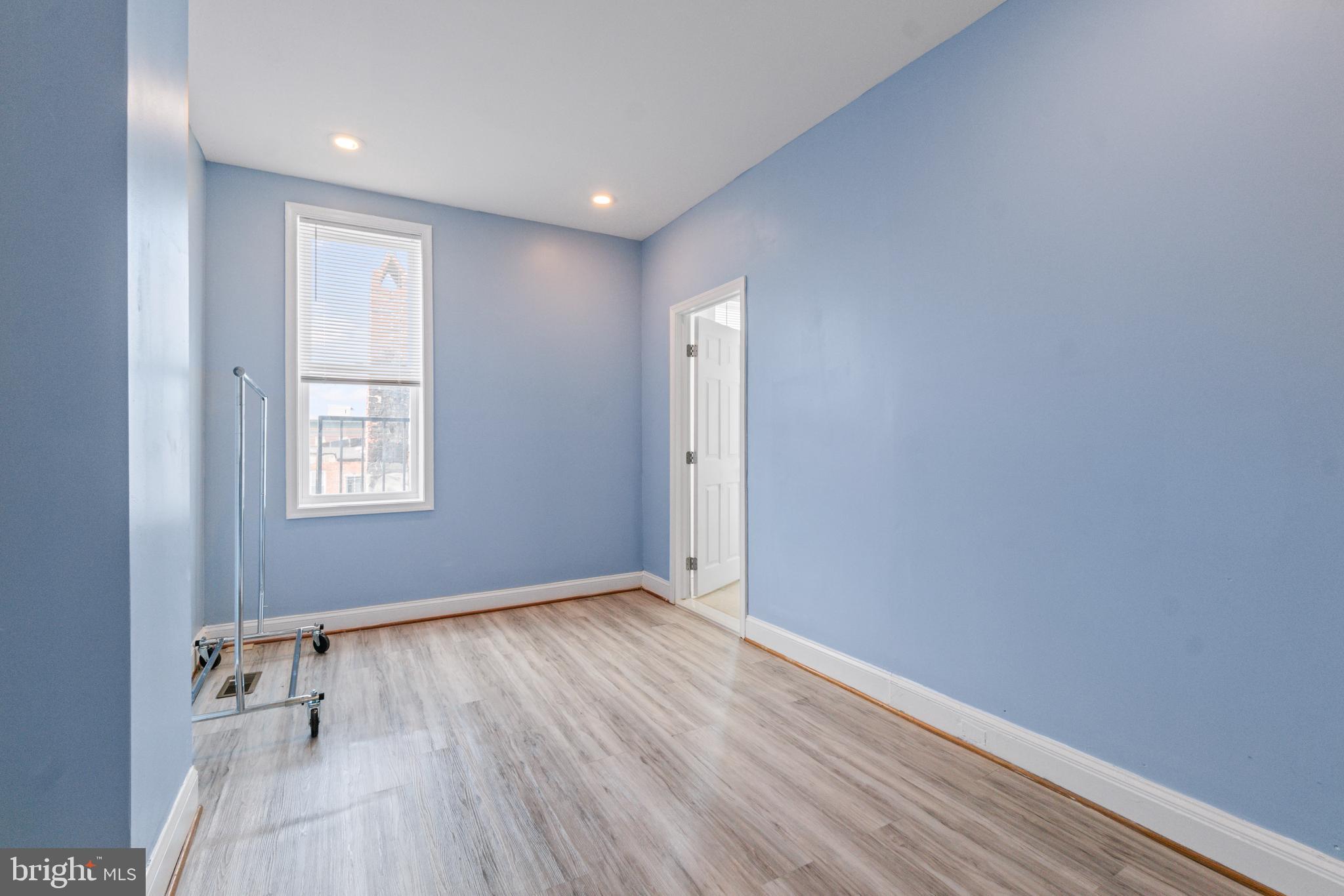 RESERVOIR HILL - Residential